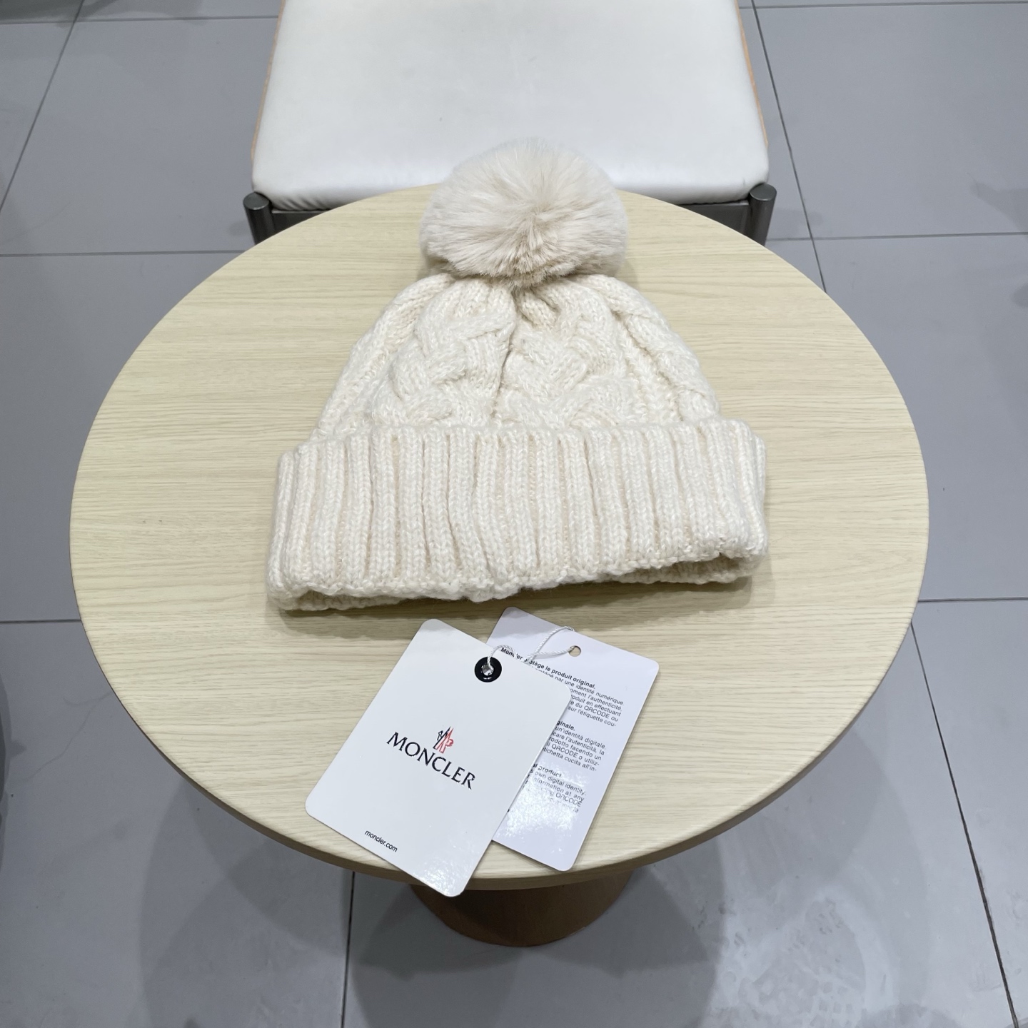 moncler【官网正品】蒙口米色针织帽男女秋冬季毛线帽百搭显脸小保暖冷帽