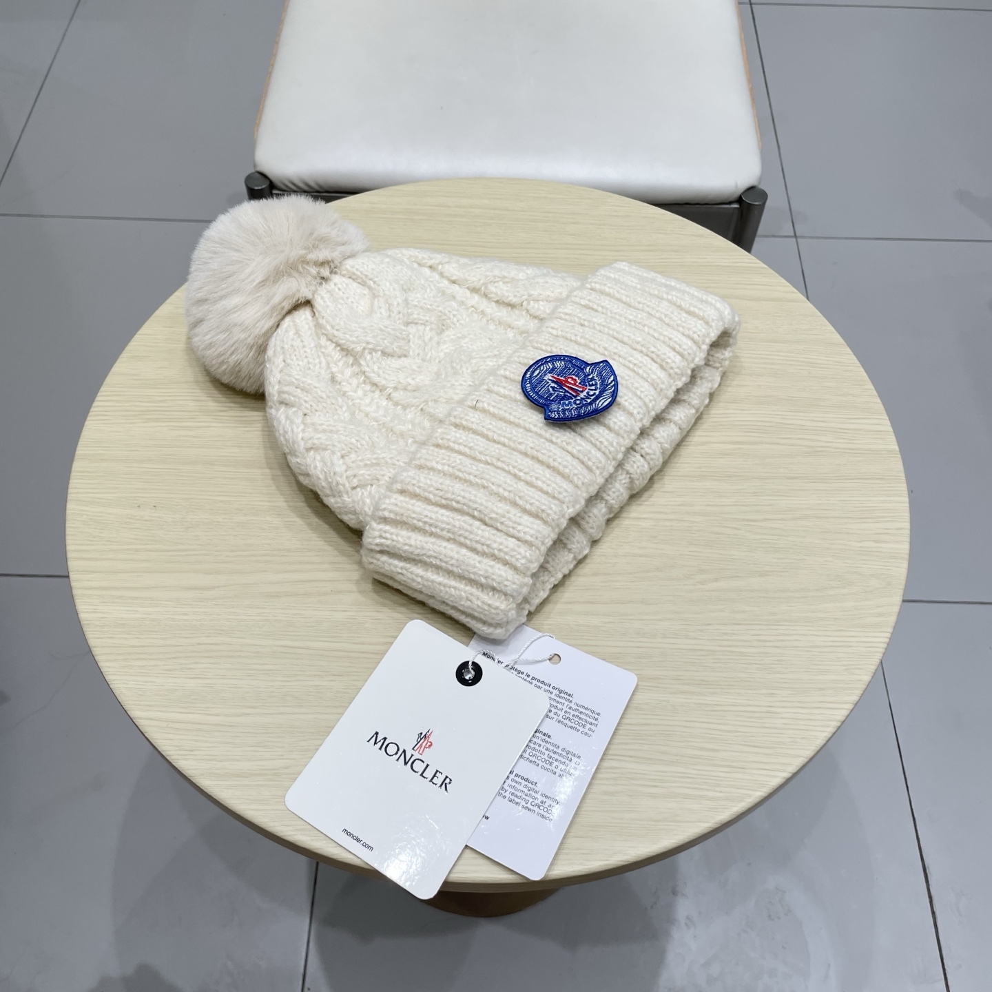 moncler【官网正品】蒙口米色针织帽男女秋冬季毛线帽百搭显脸小保暖冷帽
