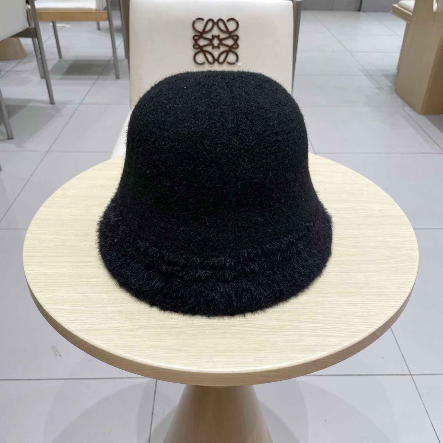 Prada普拉达女秋冬韩版针织渔夫帽素颜遮脸水桶帽韩版百搭显脸小毛绒盆帽