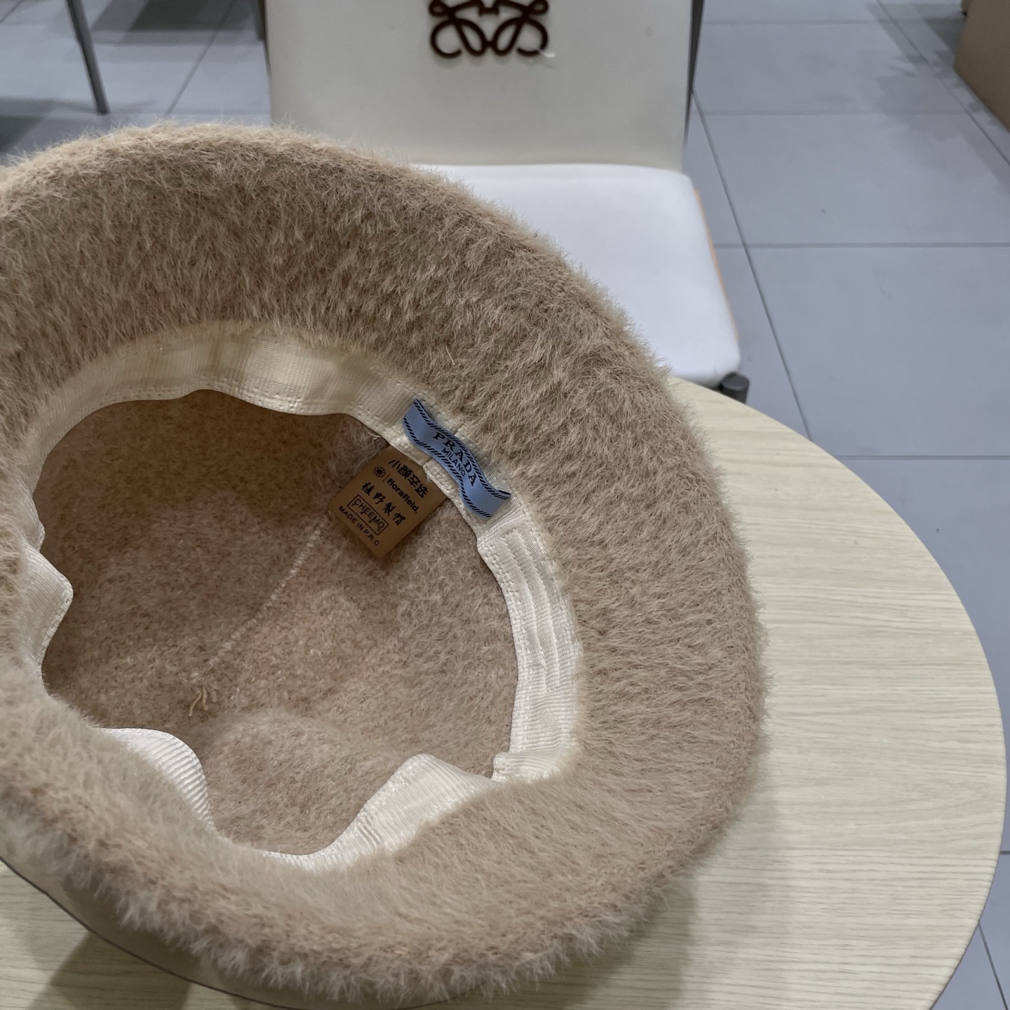 Prada普拉达女秋冬韩版针织渔夫帽素颜遮脸水桶帽韩版百搭显脸小毛绒盆帽