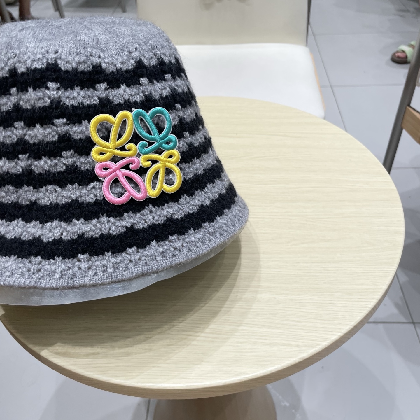 ＬＯＥＷＥ罗意威2025新款韩版条纹针织渔夫帽子女秋冬大头围水桶帽百搭显脸小盆帽