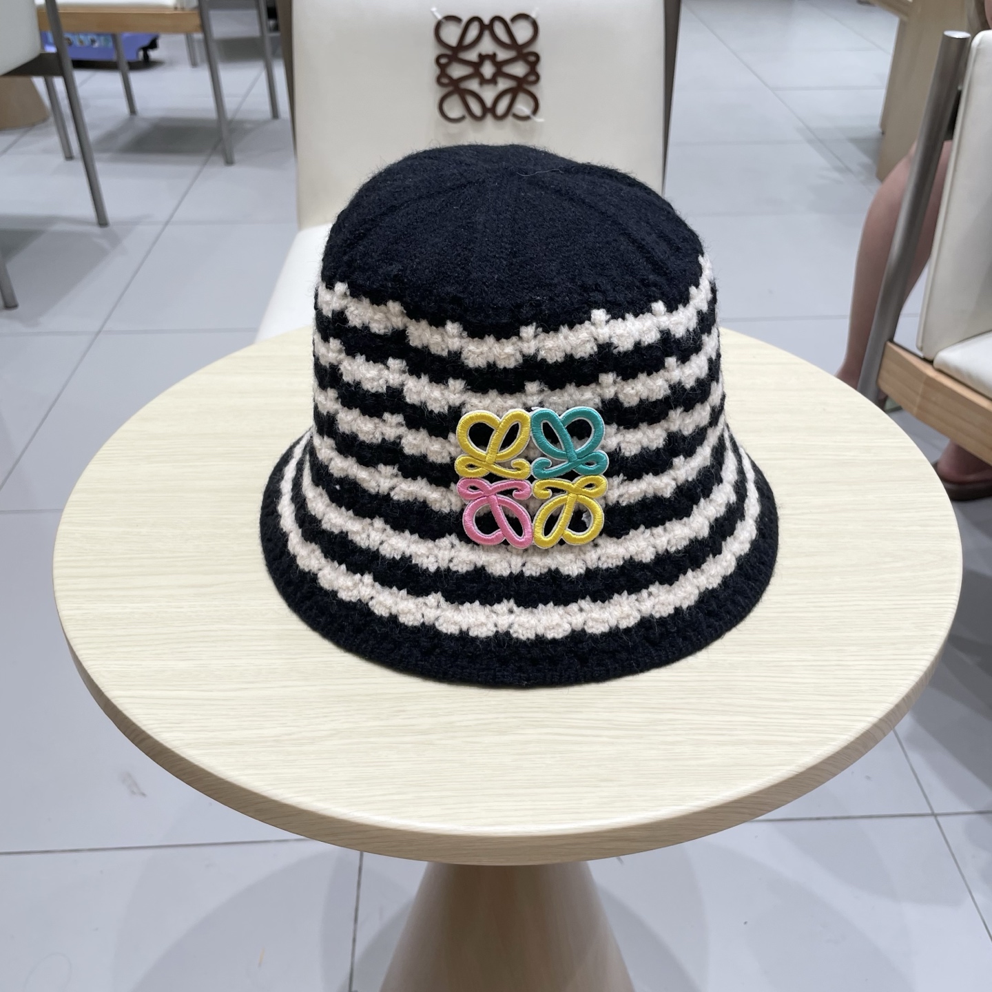 ＬＯＥＷＥ罗意威2025新款韩版条纹针织渔夫帽子女秋冬大头围水桶帽百搭显脸小盆帽