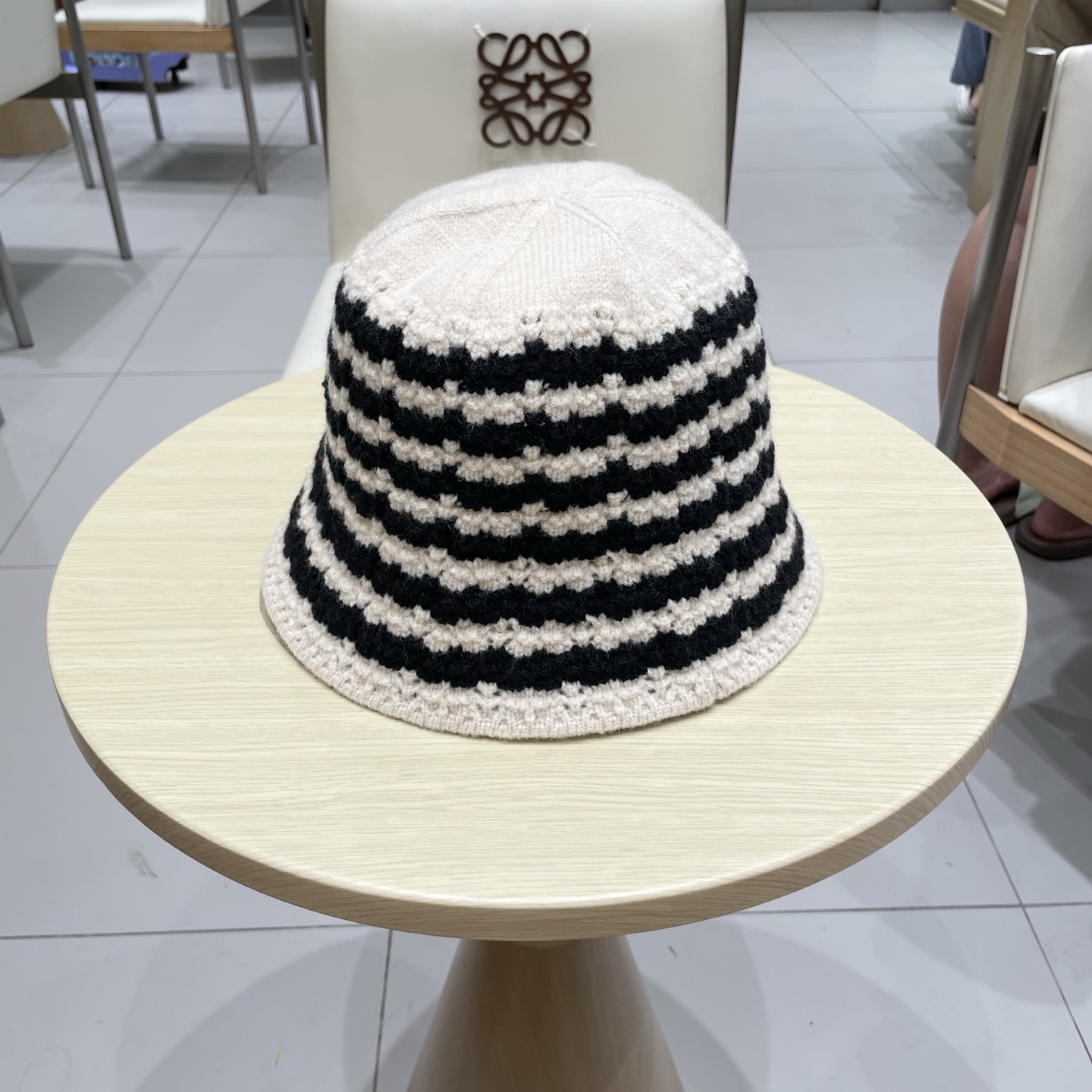 ＬＯＥＷＥ罗意威2025新款韩版条纹针织渔夫帽子女秋冬大头围水桶帽百搭显脸小盆帽