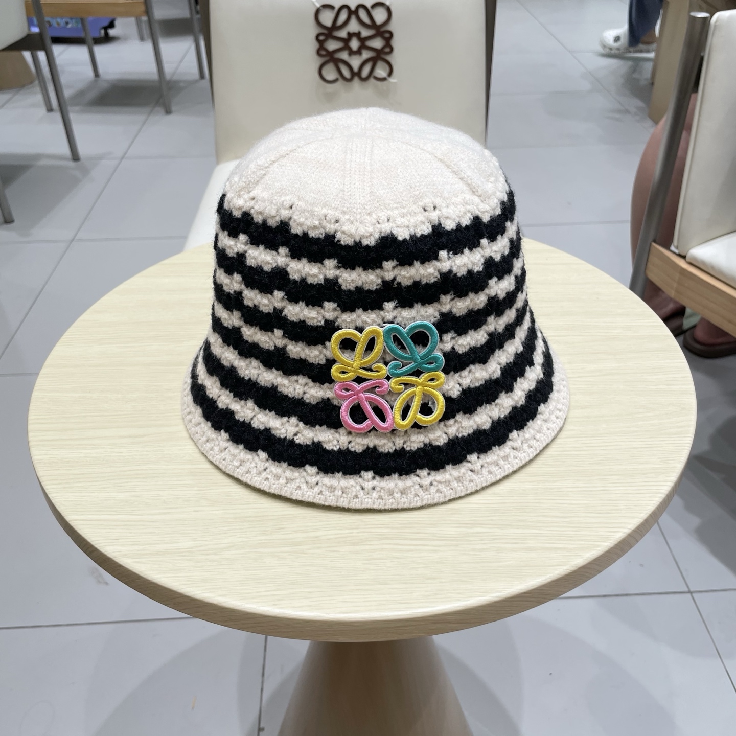 ＬＯＥＷＥ罗意威2025新款韩版条纹针织渔夫帽子女秋冬大头围水桶帽百搭显脸小盆帽