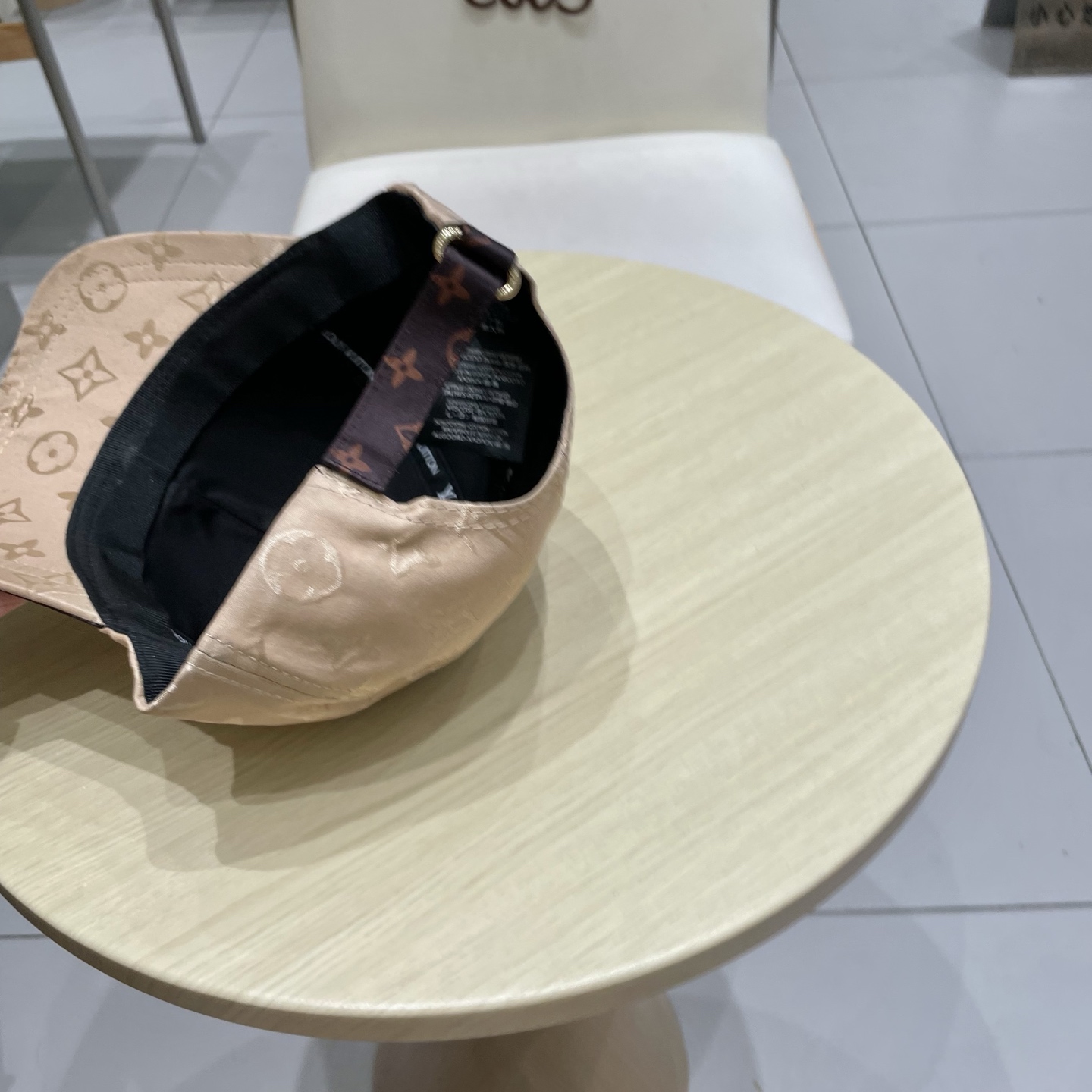  LV路易威登棒球帽  轻盈透气。完美版型，独家实物拍摄，男女适用