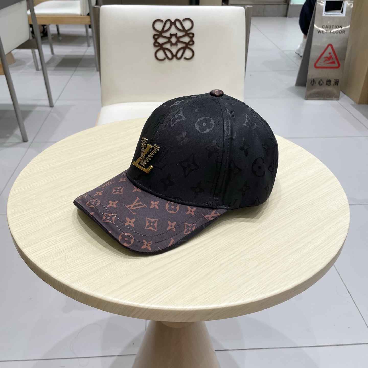  LV路易威登棒球帽  轻盈透气。完美版型，独家实物拍摄，男女适用