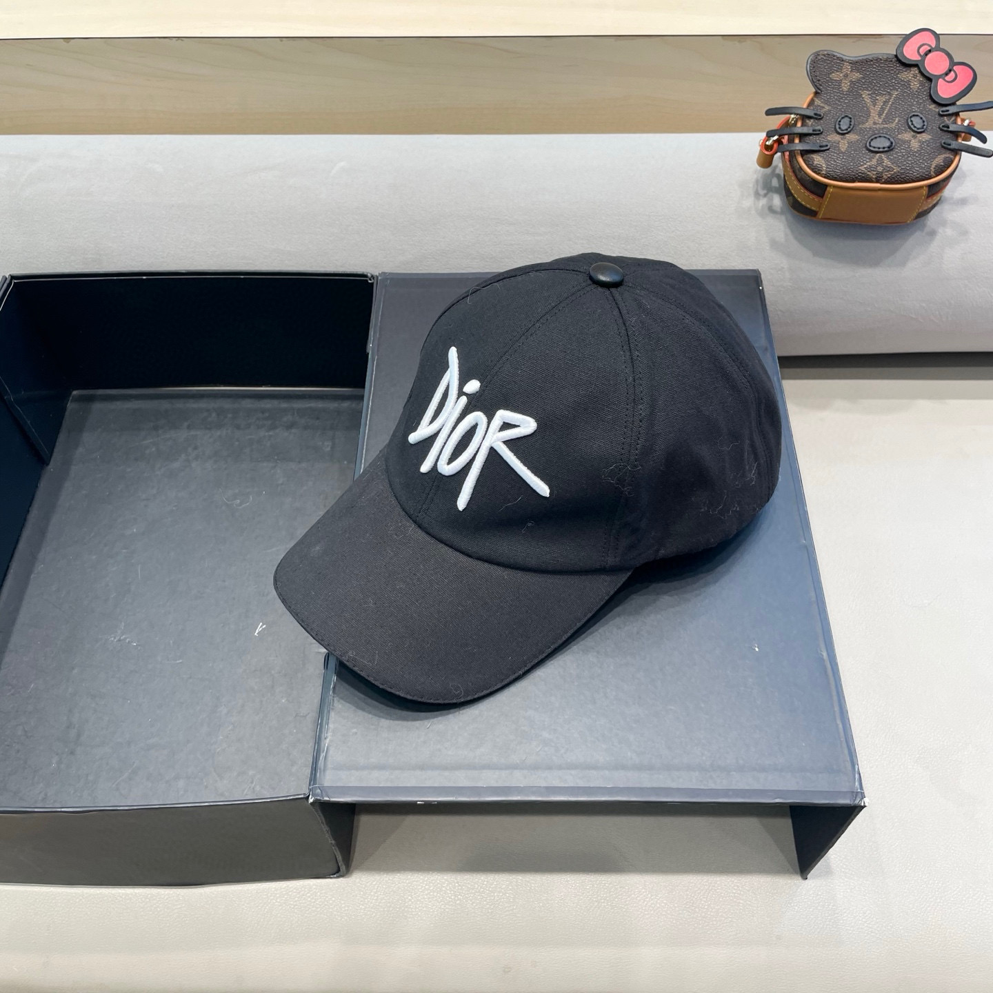  【DIOR迪奥】新款走量简约棒球帽🧢，新款出货，大牌款超好搭配，赶紧入手！