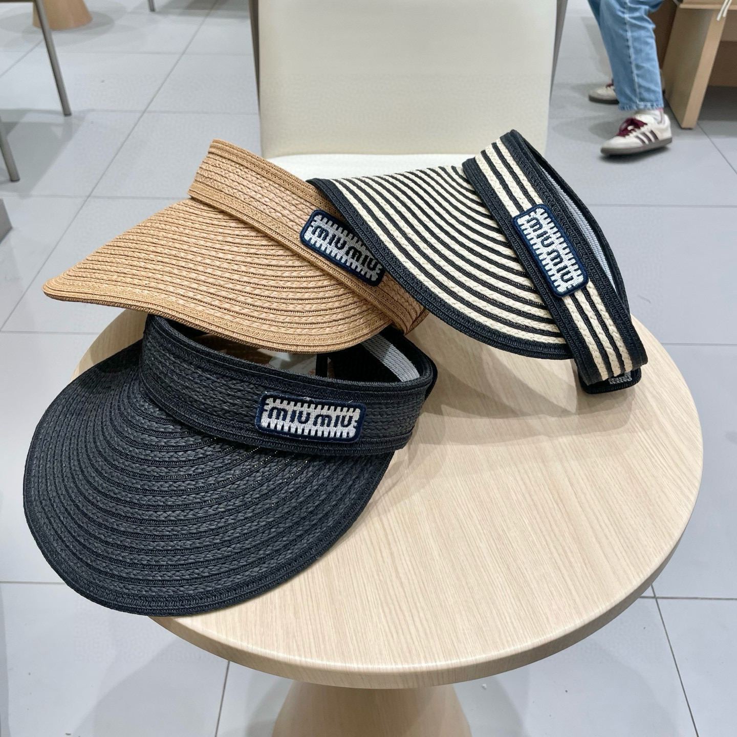 缪缪miumiu缪高品质条纹可卷空顶帽斑马条纹黑白条纹大檐防紫外线防晒草帽