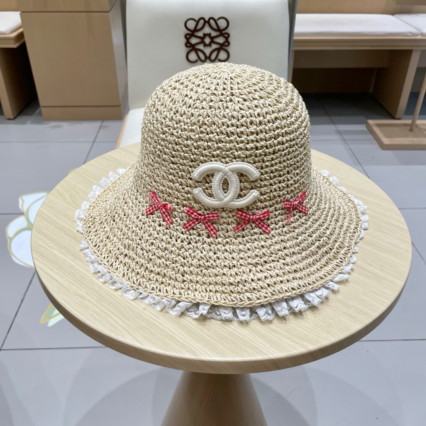  香奈儿chanel蝴蝶结蕾丝花边草帽女2025年春新款大帽檐遮阳太阳帽海边沙