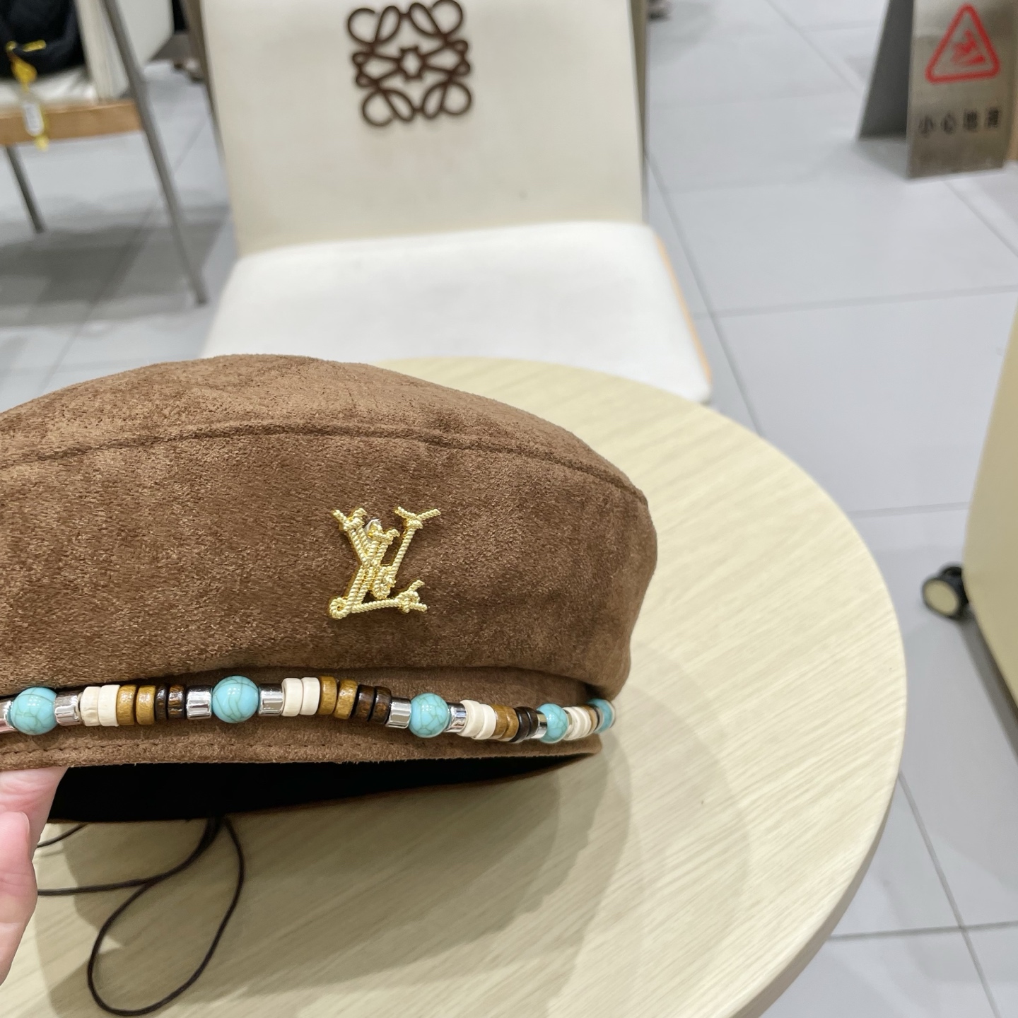  路易威登棒球帽 LouisVuitto2025新款秋冬季韩系个性复古贝雷帽女款气质蓓蕾大头围帽子潮