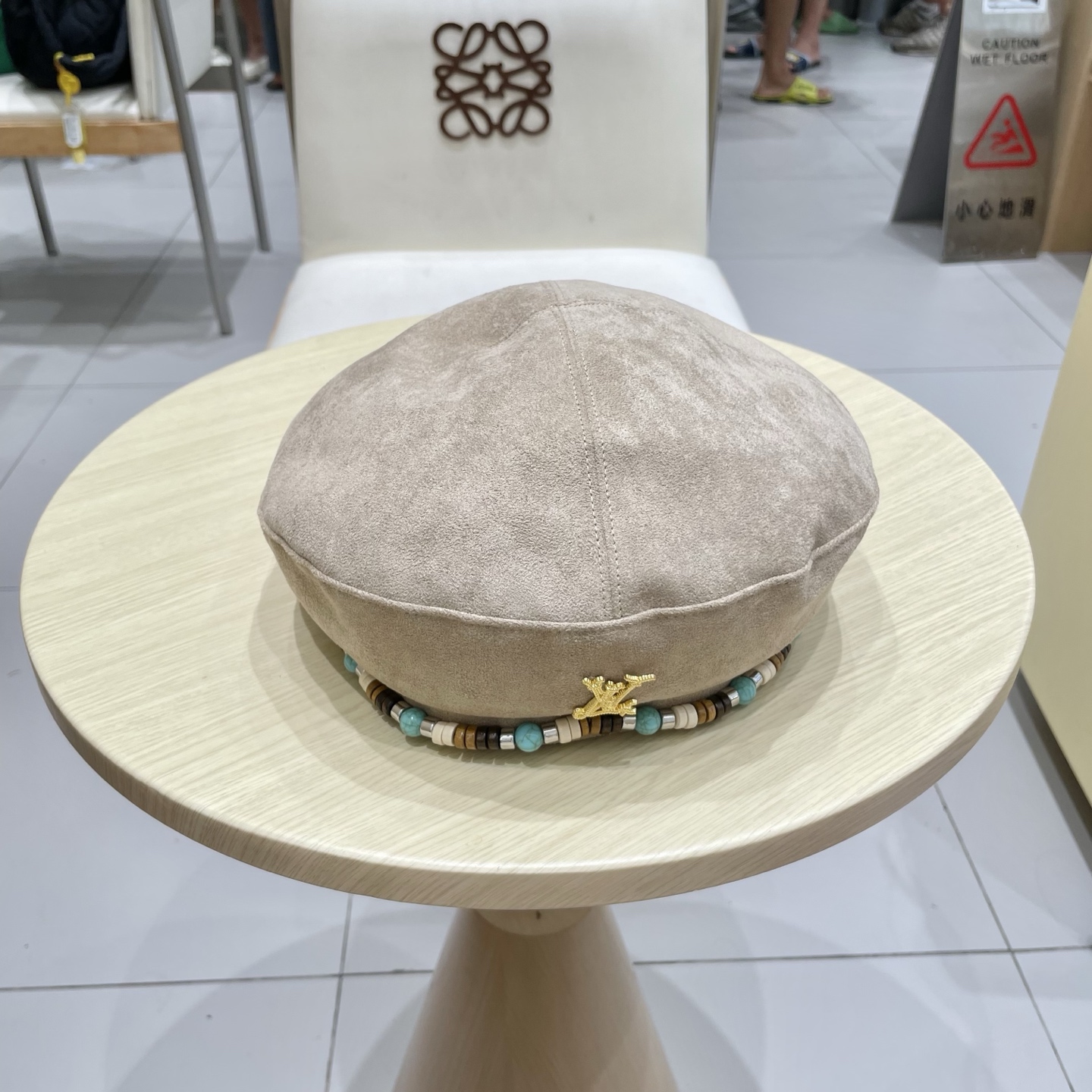  路易威登棒球帽 LouisVuitto2025新款秋冬季韩系个性复古贝雷帽女款气质蓓蕾大头围帽子潮