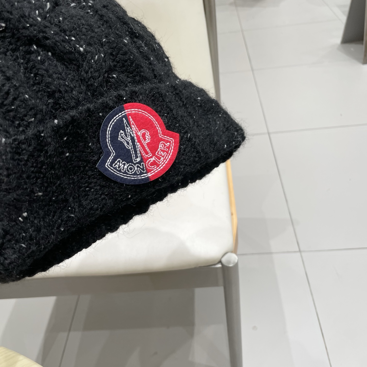 蒙口MONCLER针织毛线帽