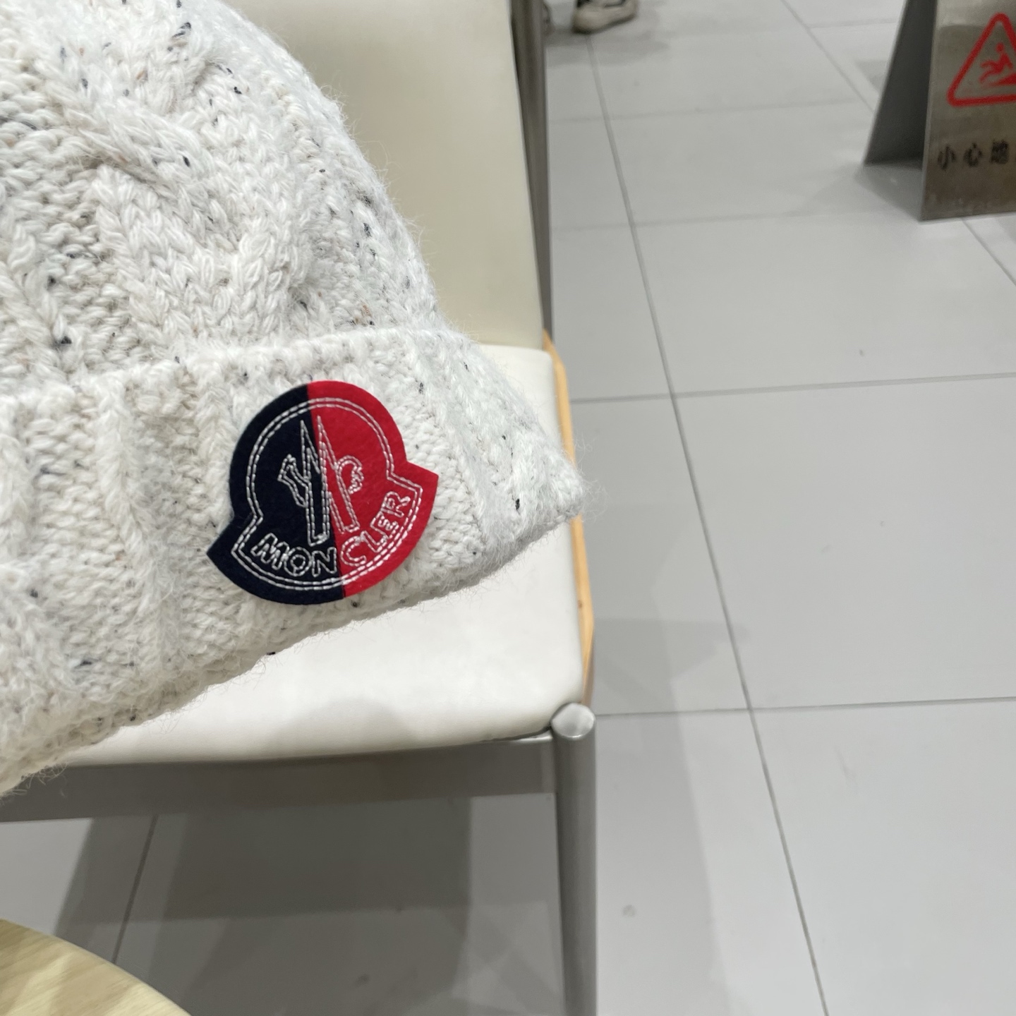 蒙口MONCLER针织毛线帽