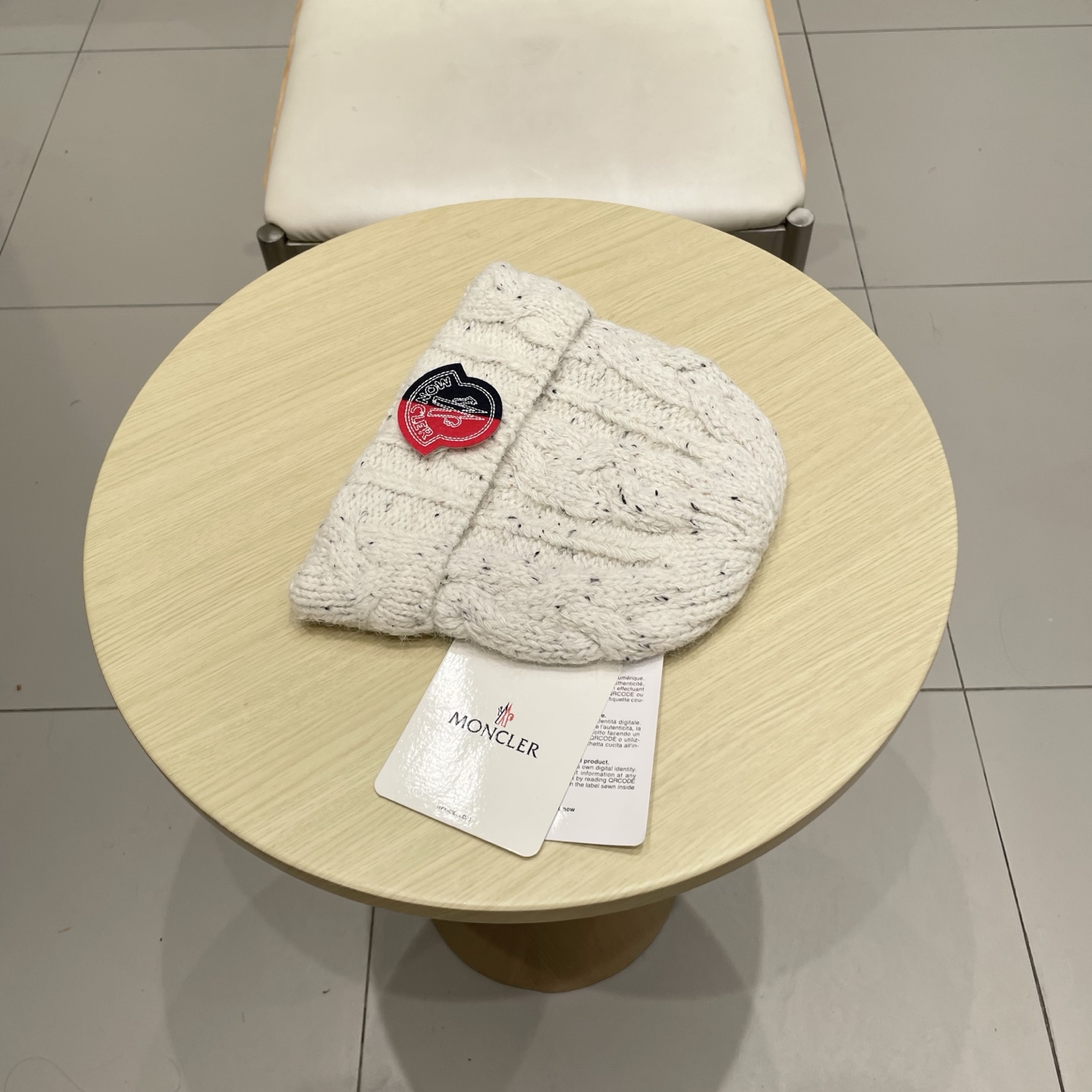 蒙口MONCLER针织毛线帽