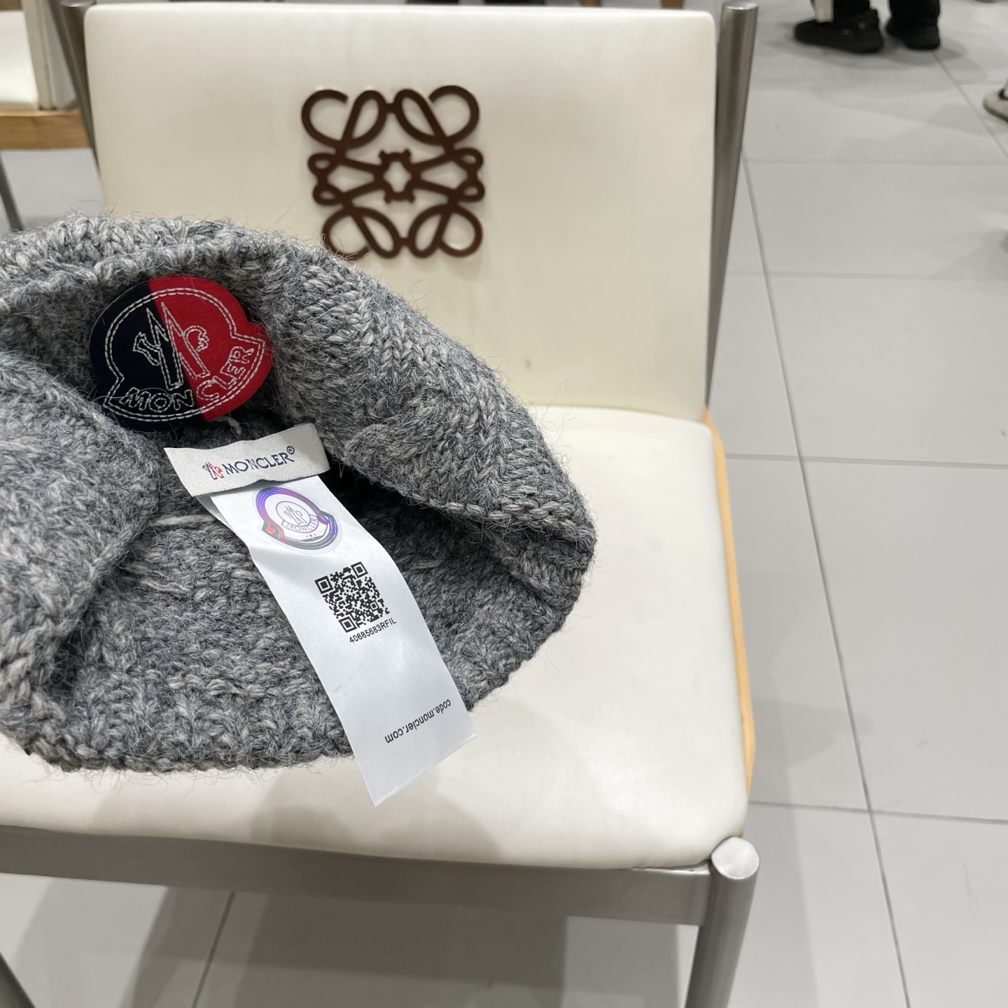 蒙口MONCLER针织毛线帽