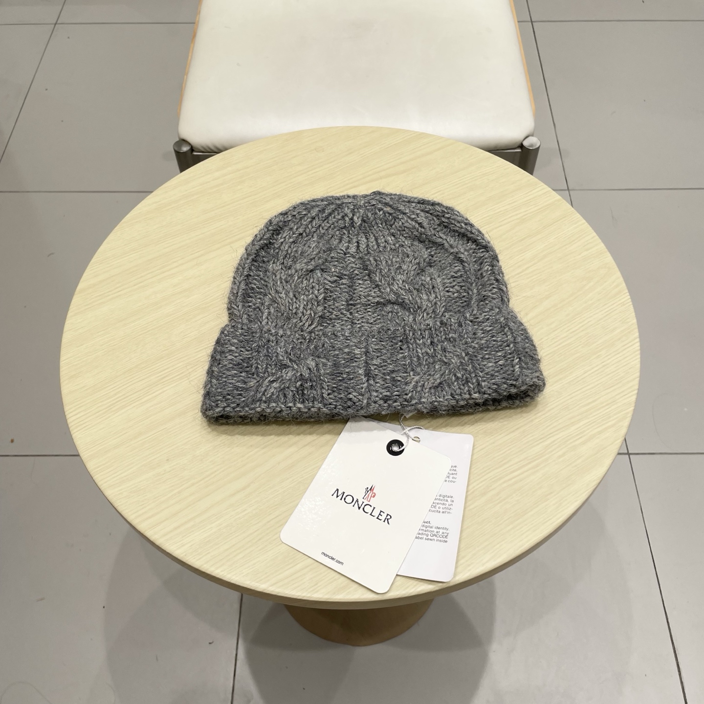 蒙口MONCLER针织毛线帽