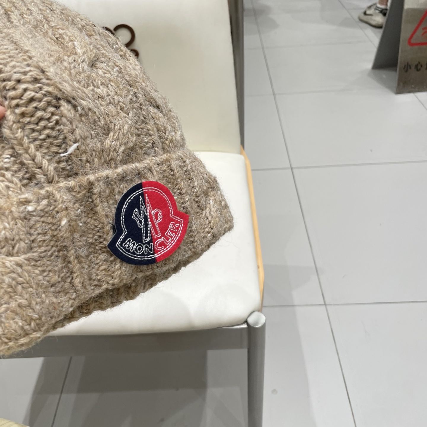 蒙口MONCLER针织毛线帽