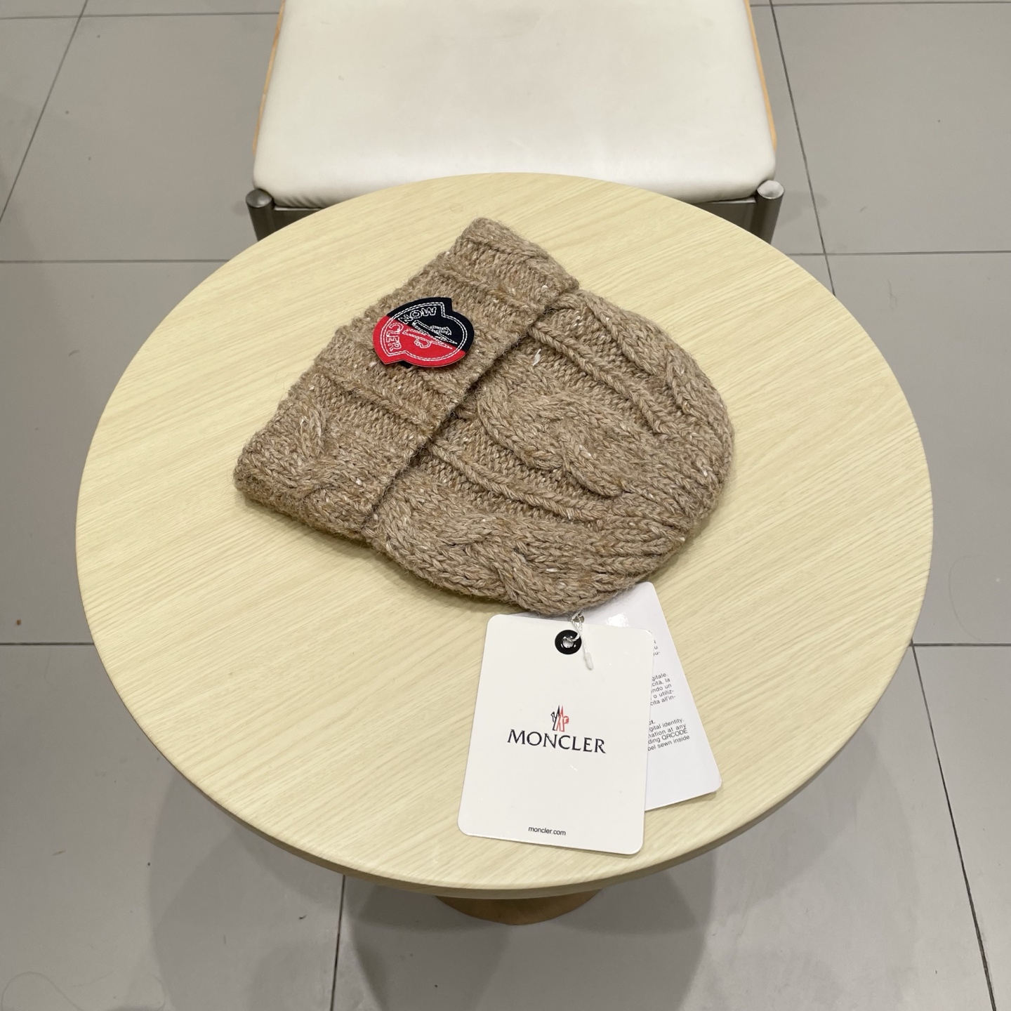 蒙口MONCLER针织毛线帽