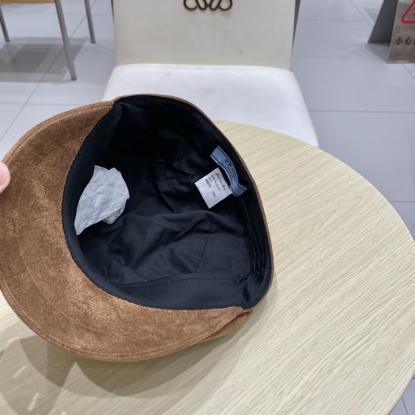 Prada普拉达新款复古鸭舌帽前进帽时尚八角帽潮百搭贝雷帽女秋冬户外