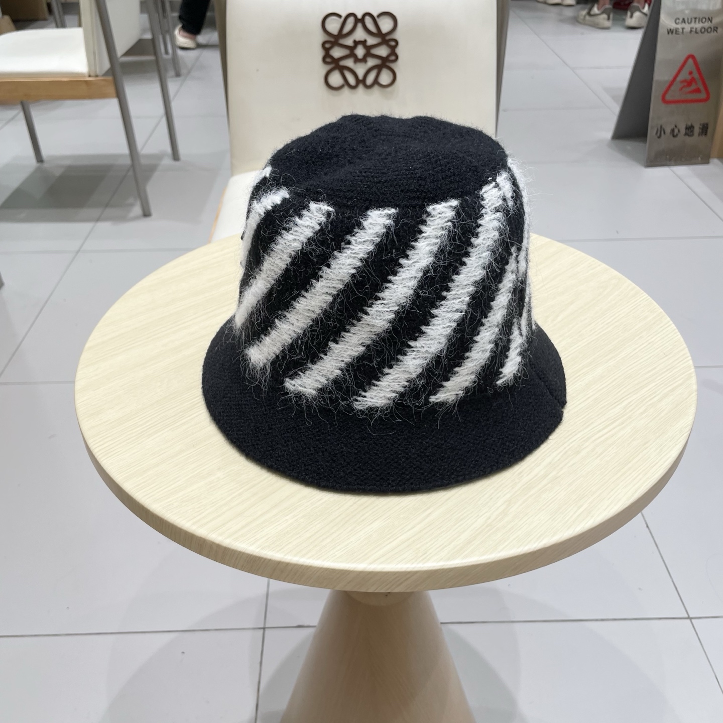 chanel香奈儿素颜遮脸显脸小渔夫帽秋冬保暖百搭混色针织盆帽可折叠水桶帽h