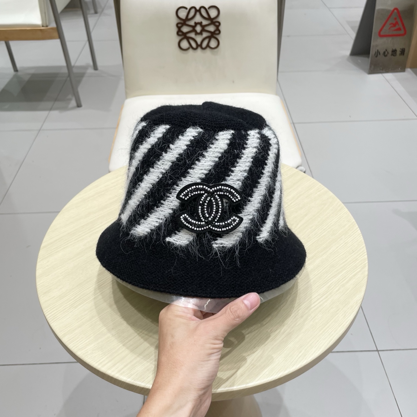 chanel香奈儿素颜遮脸显脸小渔夫帽秋冬保暖百搭混色针织盆帽可折叠水桶帽h