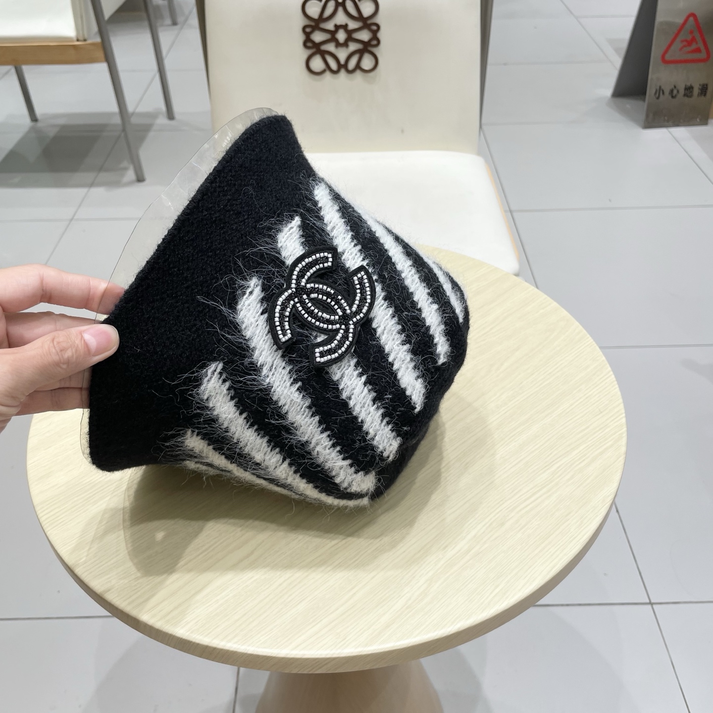 chanel香奈儿素颜遮脸显脸小渔夫帽秋冬保暖百搭混色针织盆帽可折叠水桶帽h