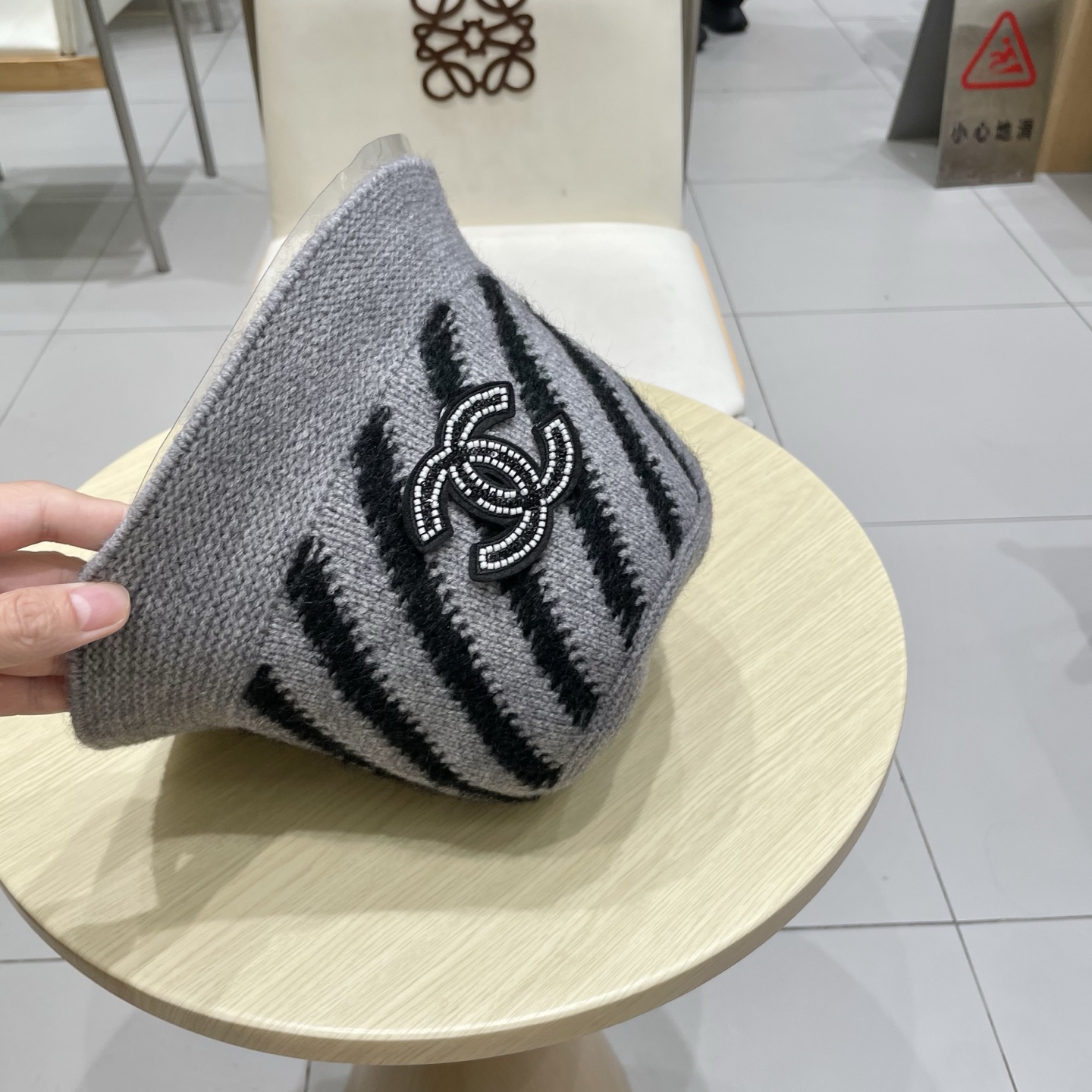 chanel香奈儿素颜遮脸显脸小渔夫帽秋冬保暖百搭混色针织盆帽可折叠水桶帽h