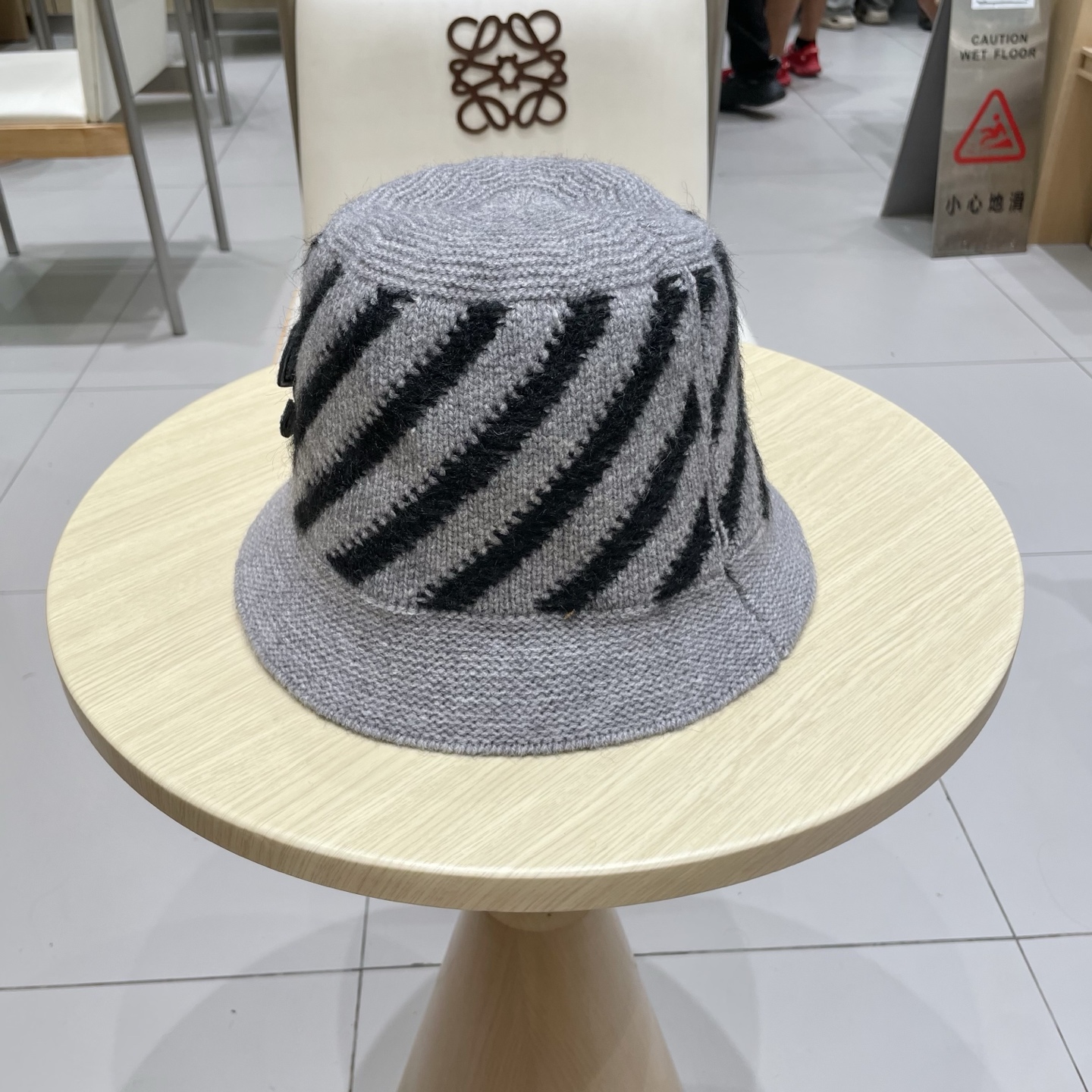 chanel香奈儿素颜遮脸显脸小渔夫帽秋冬保暖百搭混色针织盆帽可折叠水桶帽h