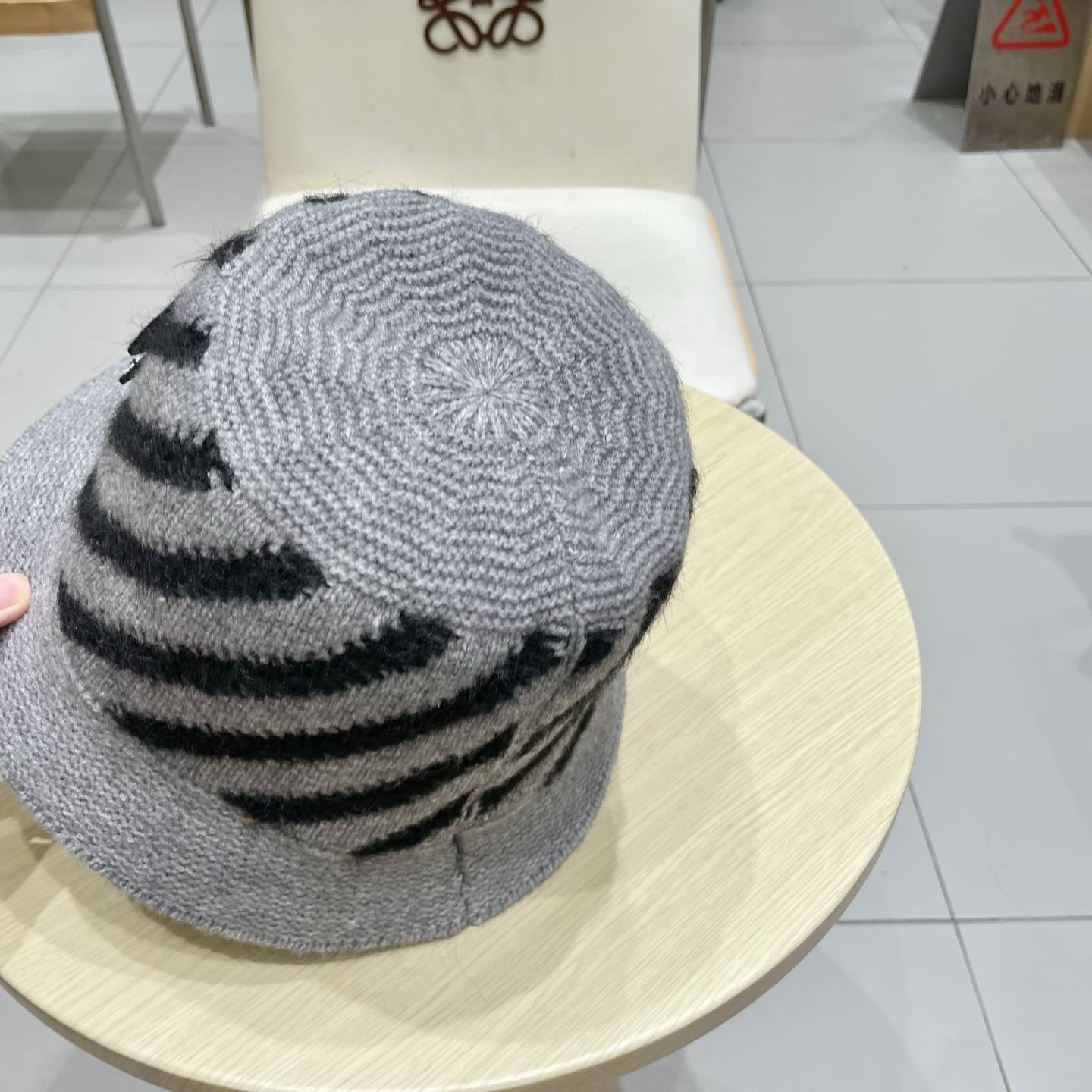 chanel香奈儿素颜遮脸显脸小渔夫帽秋冬保暖百搭混色针织盆帽可折叠水桶帽h