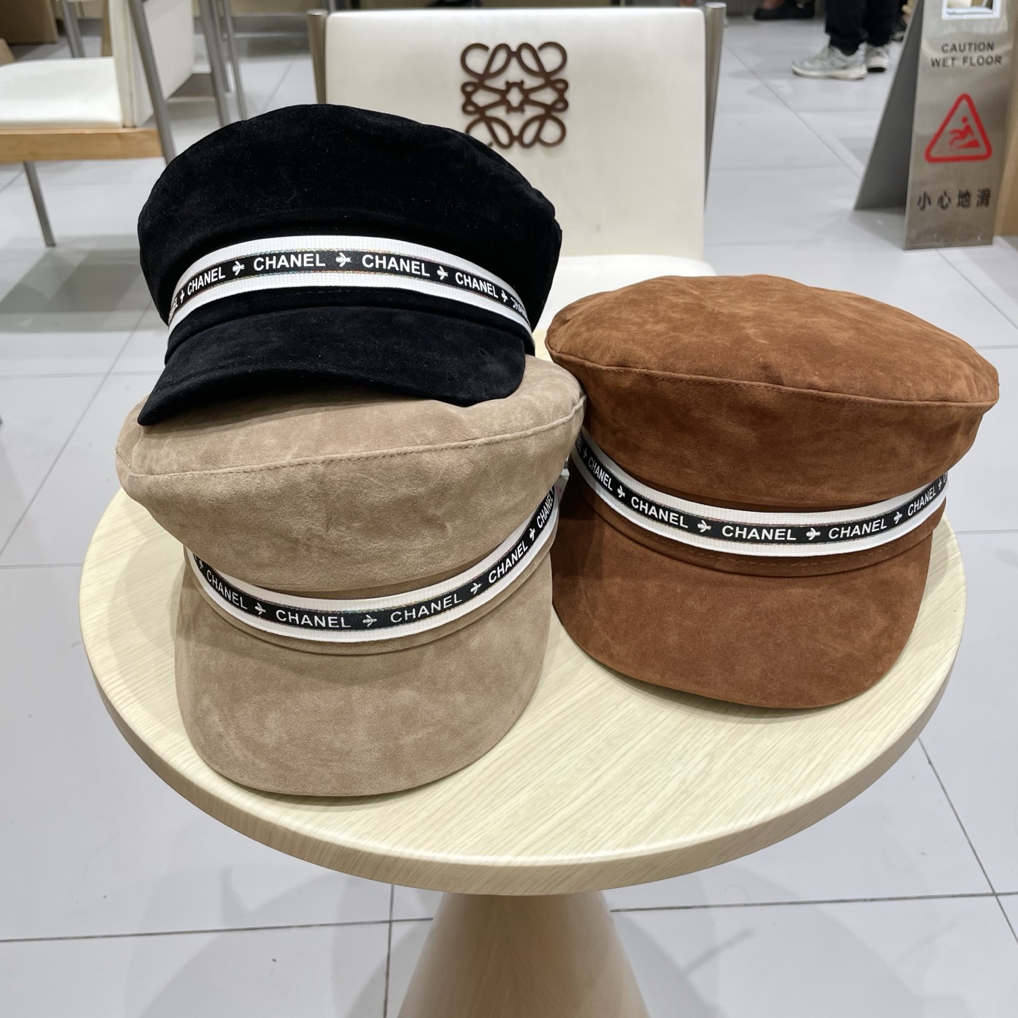  香奈儿新款鸭舌军帽，高级定制，头围57cm