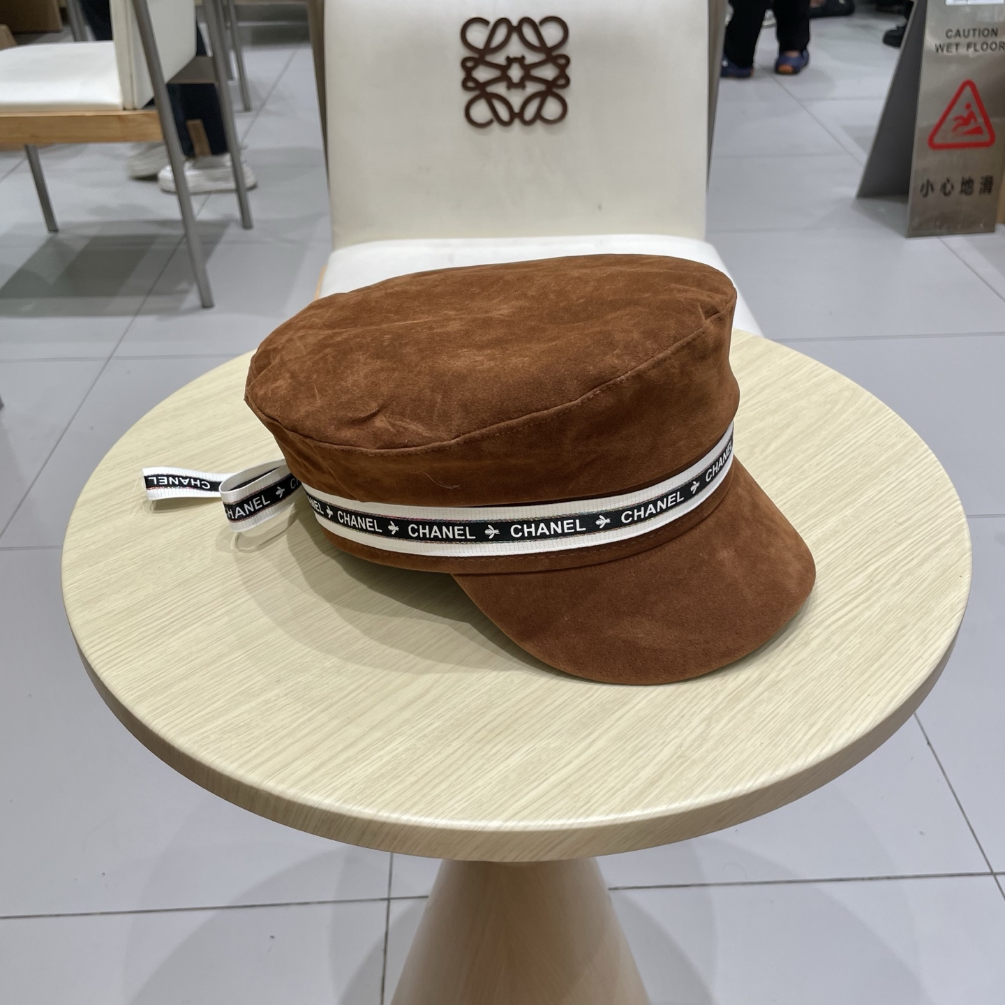 香奈儿新款鸭舌军帽，高级定制，头围57cm
