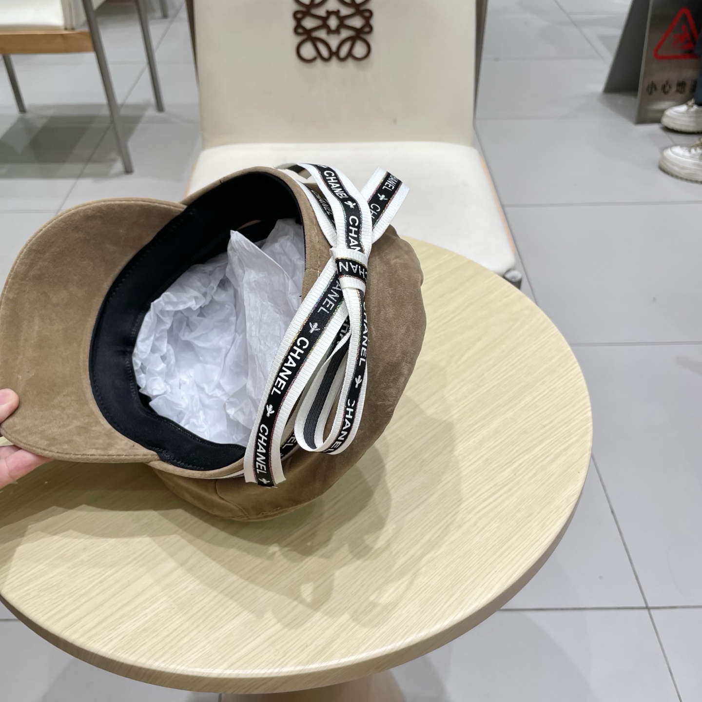 香奈儿新款鸭舌军帽，高级定制，头围57cm