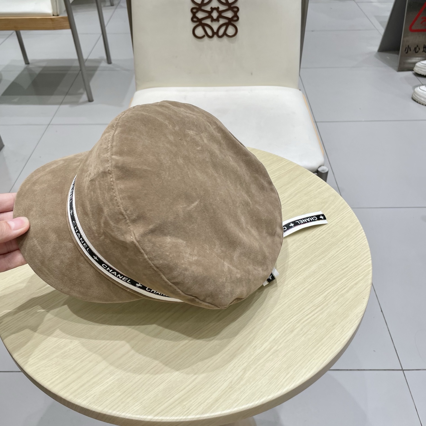 香奈儿新款鸭舌军帽，高级定制，头围57cm