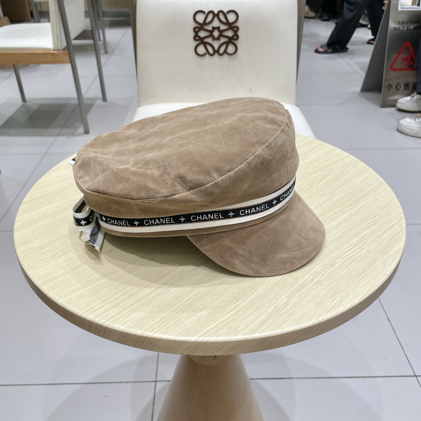 香奈儿新款鸭舌军帽，高级定制，头围57cm