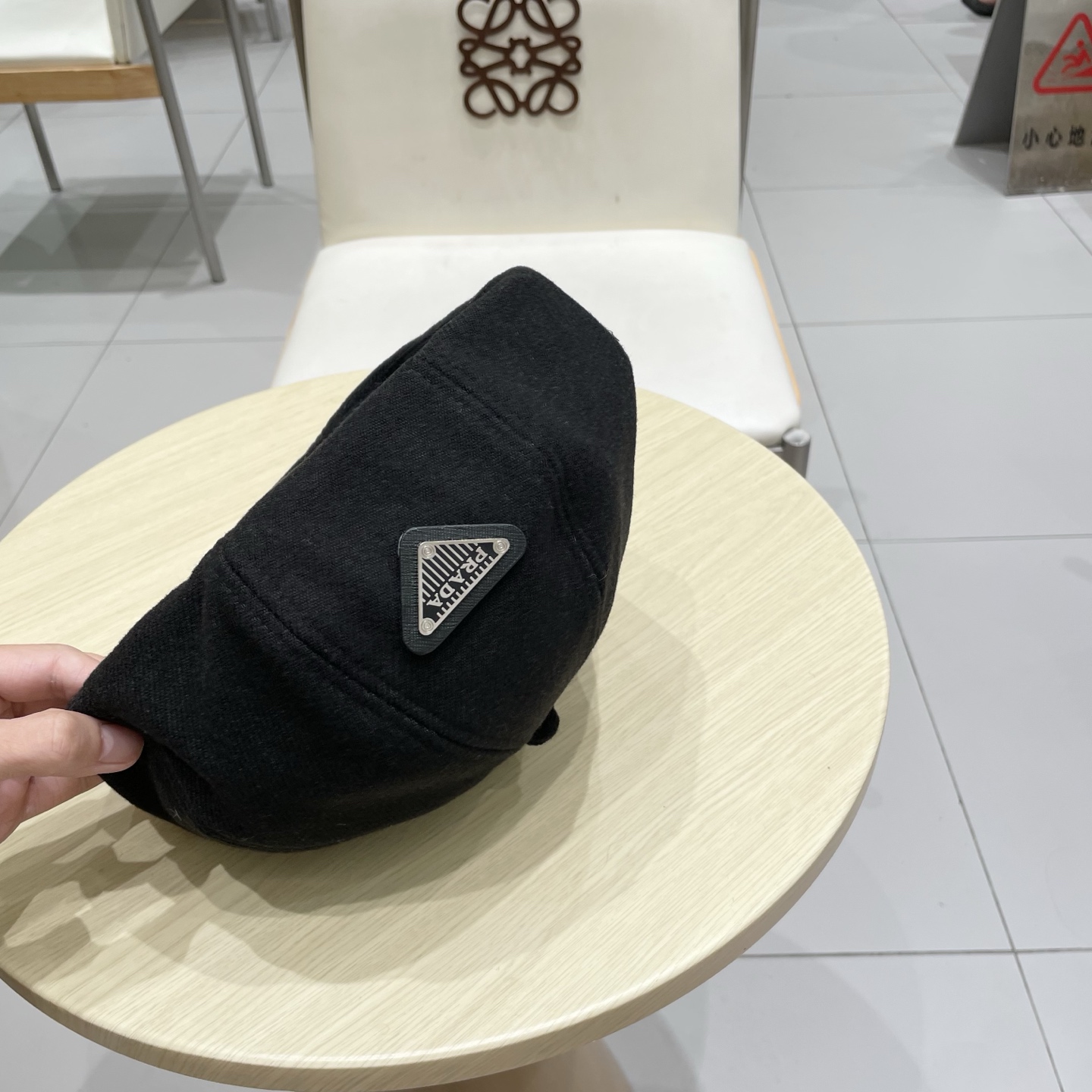 普拉达Prada新中式秋冬贝雷帽女高品质轻薄立体时尚百搭单品潮