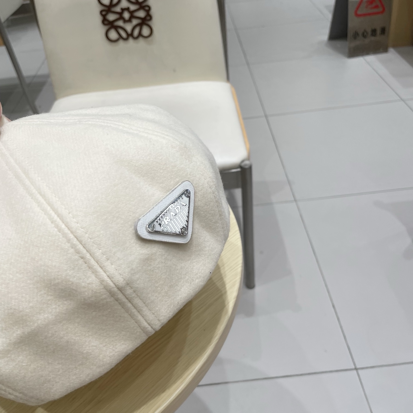 普拉达Prada新中式秋冬贝雷帽女高品质轻薄立体时尚百搭单品潮