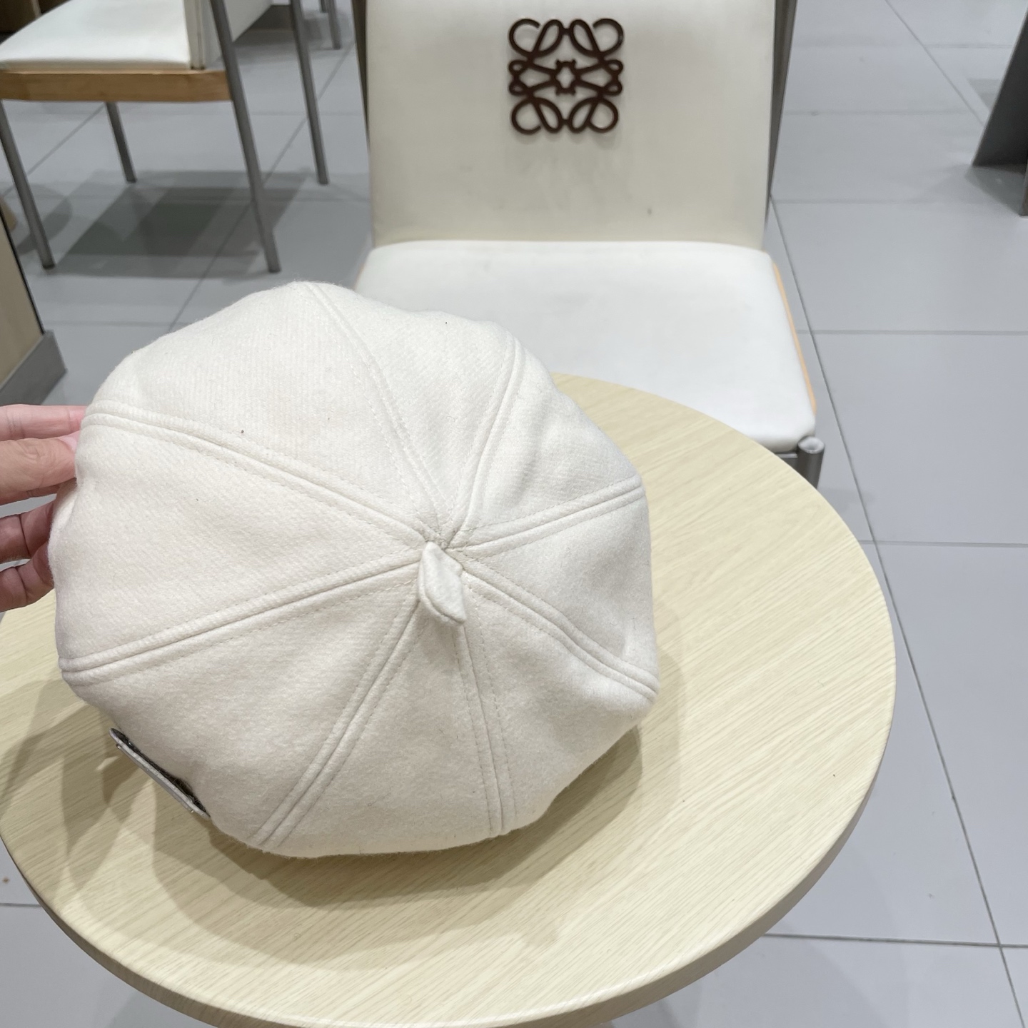 普拉达Prada新中式秋冬贝雷帽女高品质轻薄立体时尚百搭单品潮