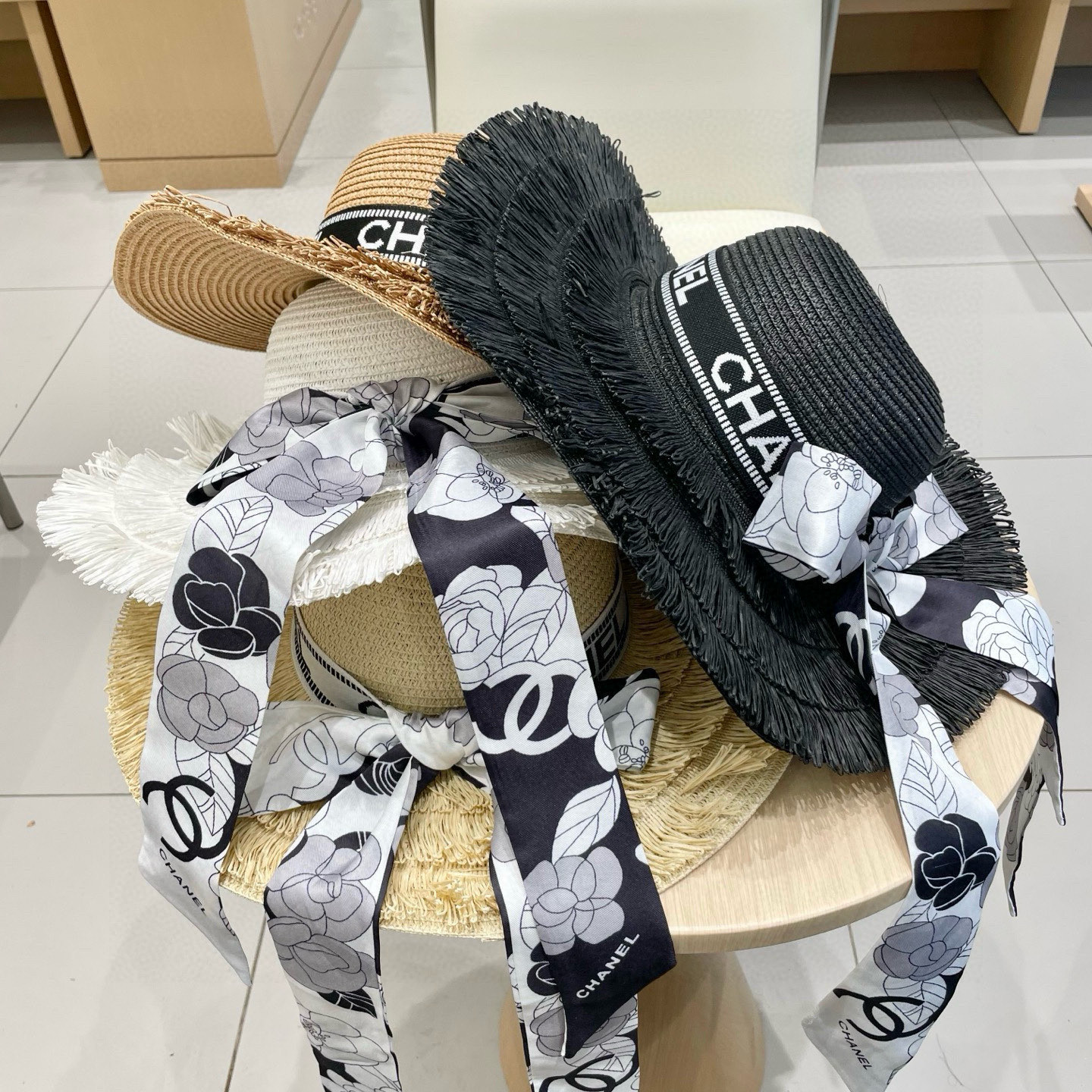  Chanel香奈儿，流苏礼帽，麻纱草帽，头围57cm