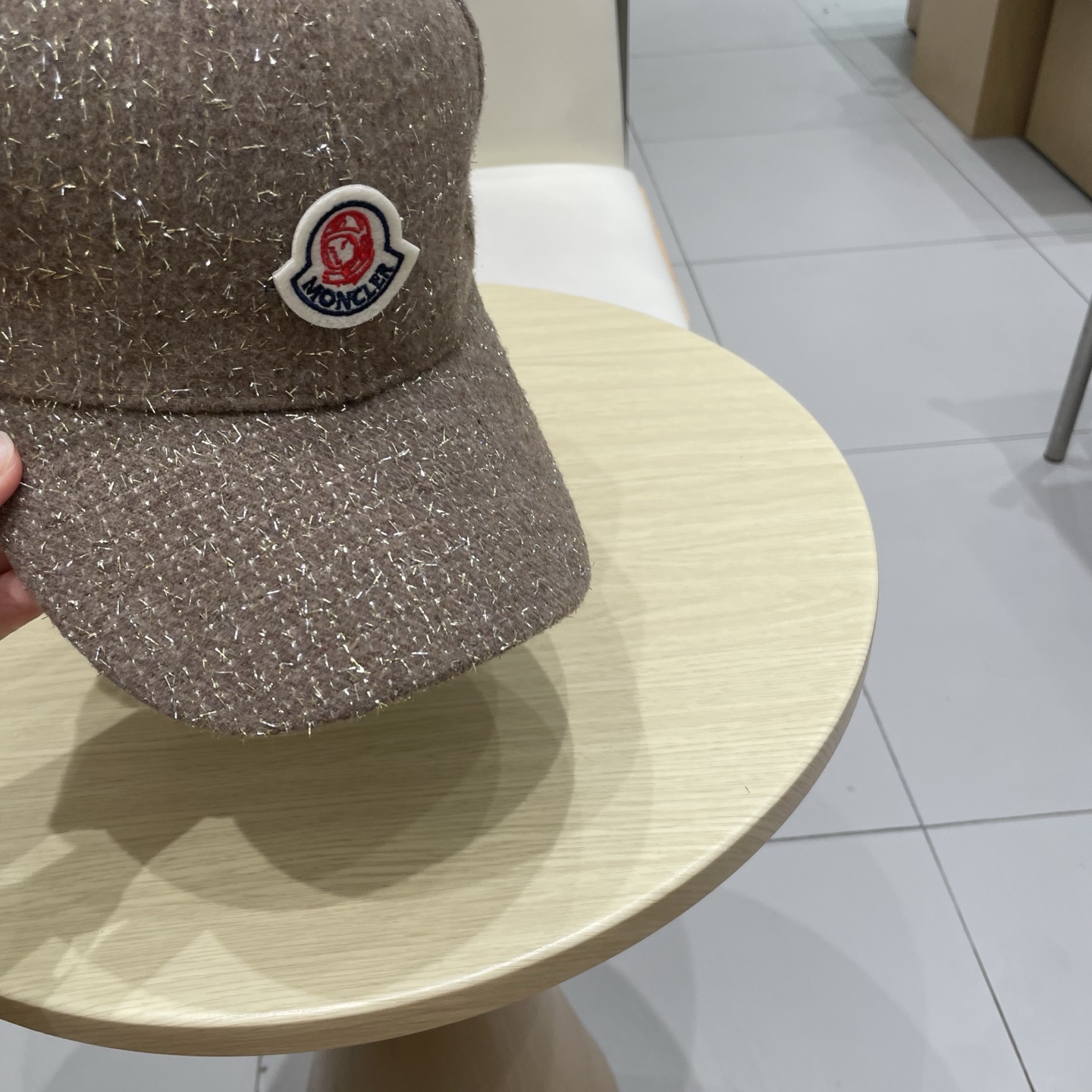 蒙口MONCLER 秋冬新款羊毛棒球帽，年轻时尚潮人穿搭色系，视觉效果超强，立体字母，好看有质感