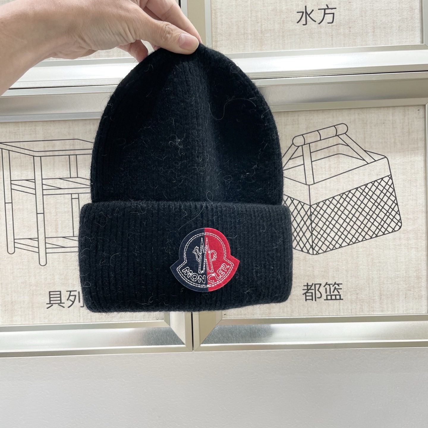 蒙口秋冬安哥拉兔毛羊毛针织厚翻边毛线帽年末重磅高颜值仙女针织帽，超仙的安哥拉兔羊毛，色系很甜美，巨百搭，