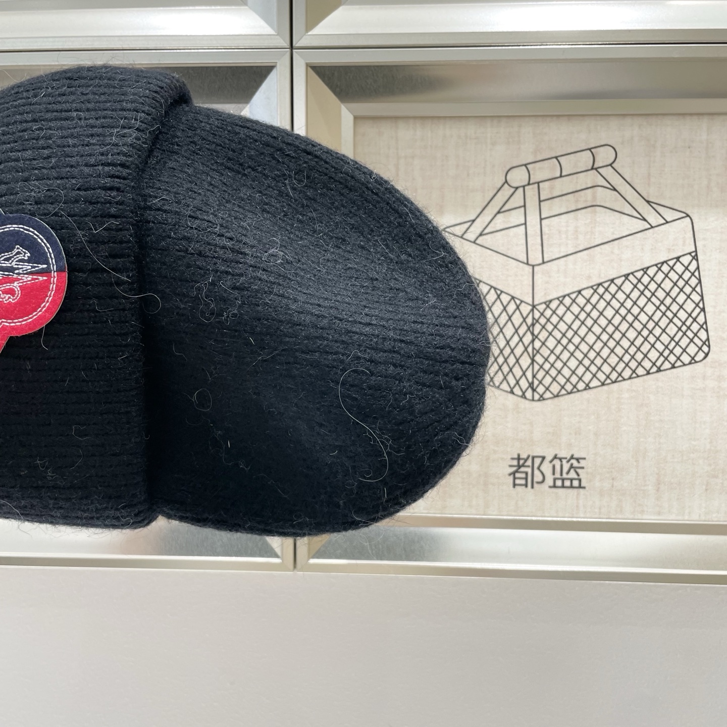 蒙口秋冬安哥拉兔毛羊毛针织厚翻边毛线帽年末重磅高颜值仙女针织帽，超仙的安哥拉兔羊毛，色系很甜美，巨百搭，