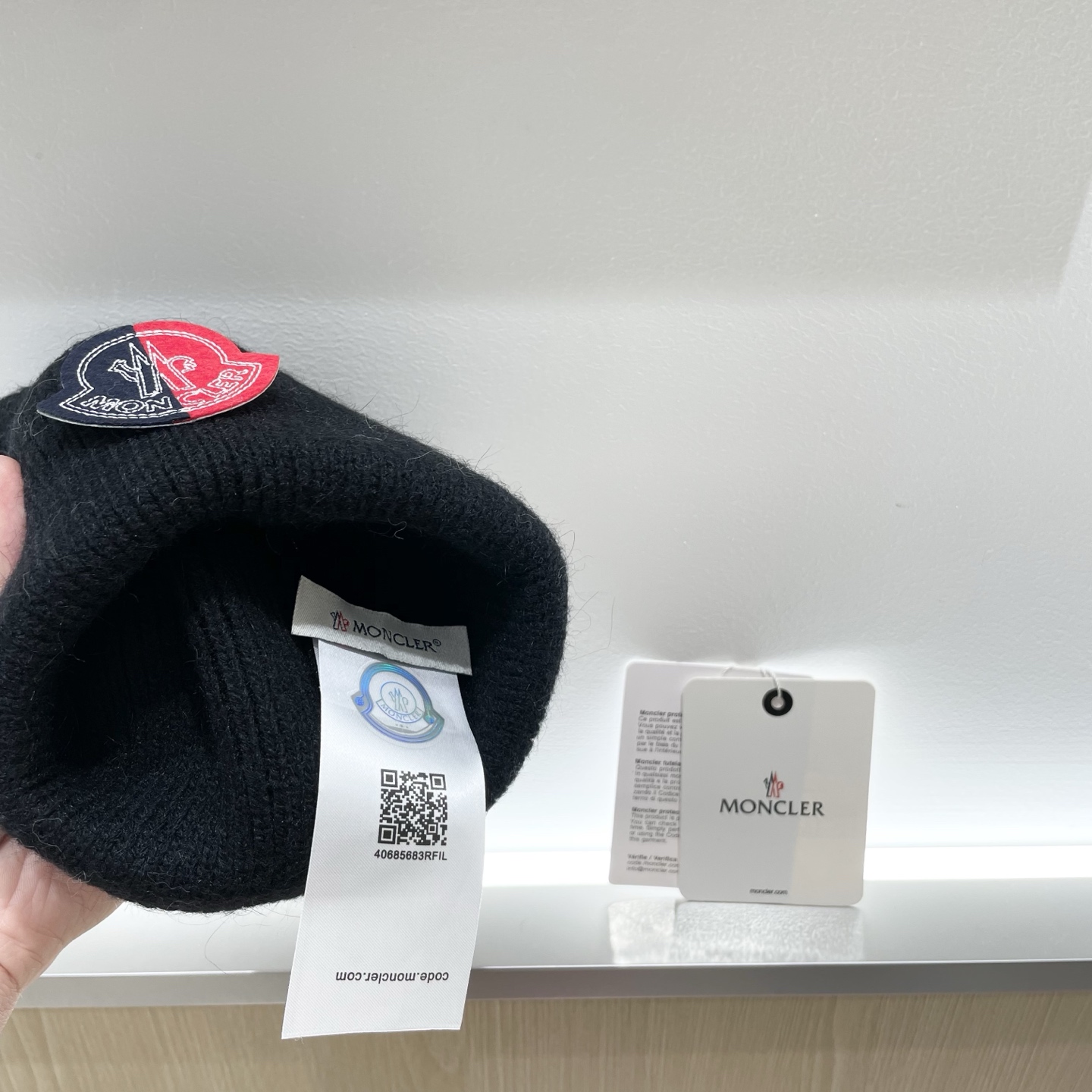 蒙口秋冬安哥拉兔毛羊毛针织厚翻边毛线帽年末重磅高颜值仙女针织帽，超仙的安哥拉兔羊毛，色系很甜美，巨百搭，