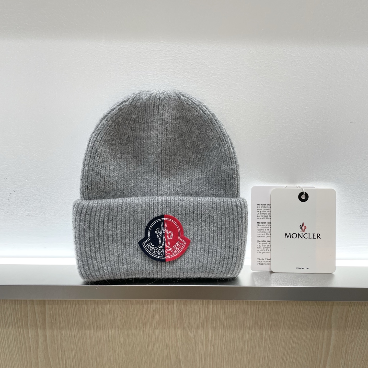 蒙口秋冬安哥拉兔毛羊毛针织厚翻边毛线帽年末重磅高颜值仙女针织帽，超仙的安哥拉兔羊毛，色系很甜美，巨百搭，