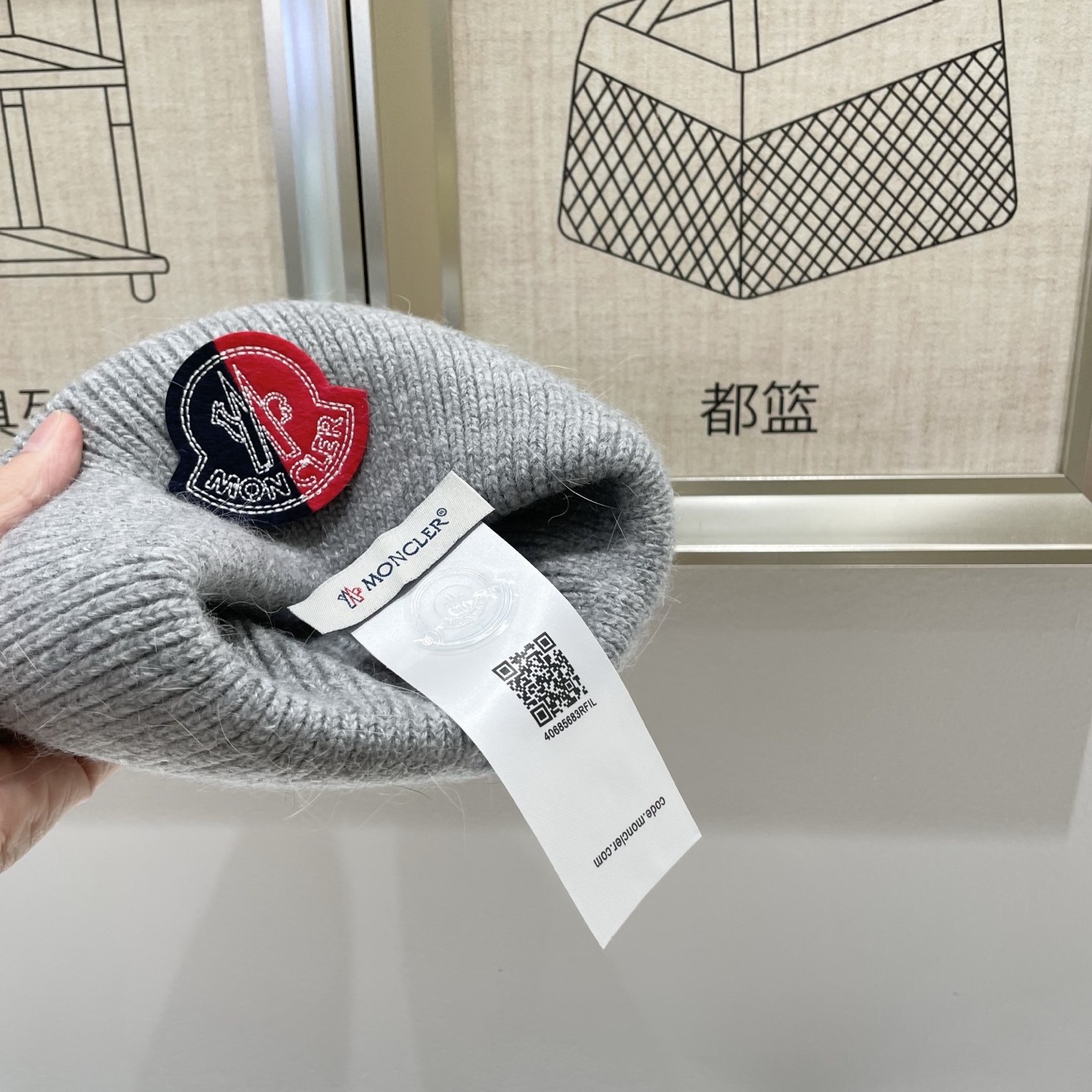 蒙口秋冬安哥拉兔毛羊毛针织厚翻边毛线帽年末重磅高颜值仙女针织帽，超仙的安哥拉兔羊毛，色系很甜美，巨百搭，