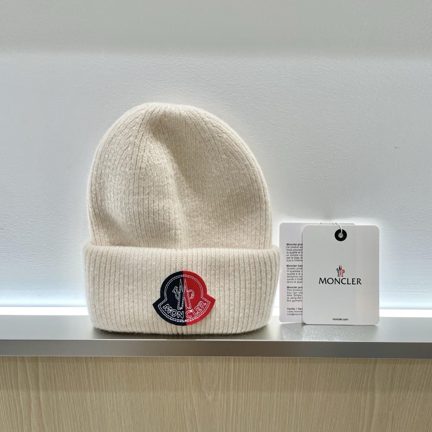 蒙口秋冬安哥拉兔毛羊毛针织厚翻边毛线帽年末重磅高颜值仙女针织帽，超仙的安哥拉兔羊毛，色系很甜美，巨百搭，