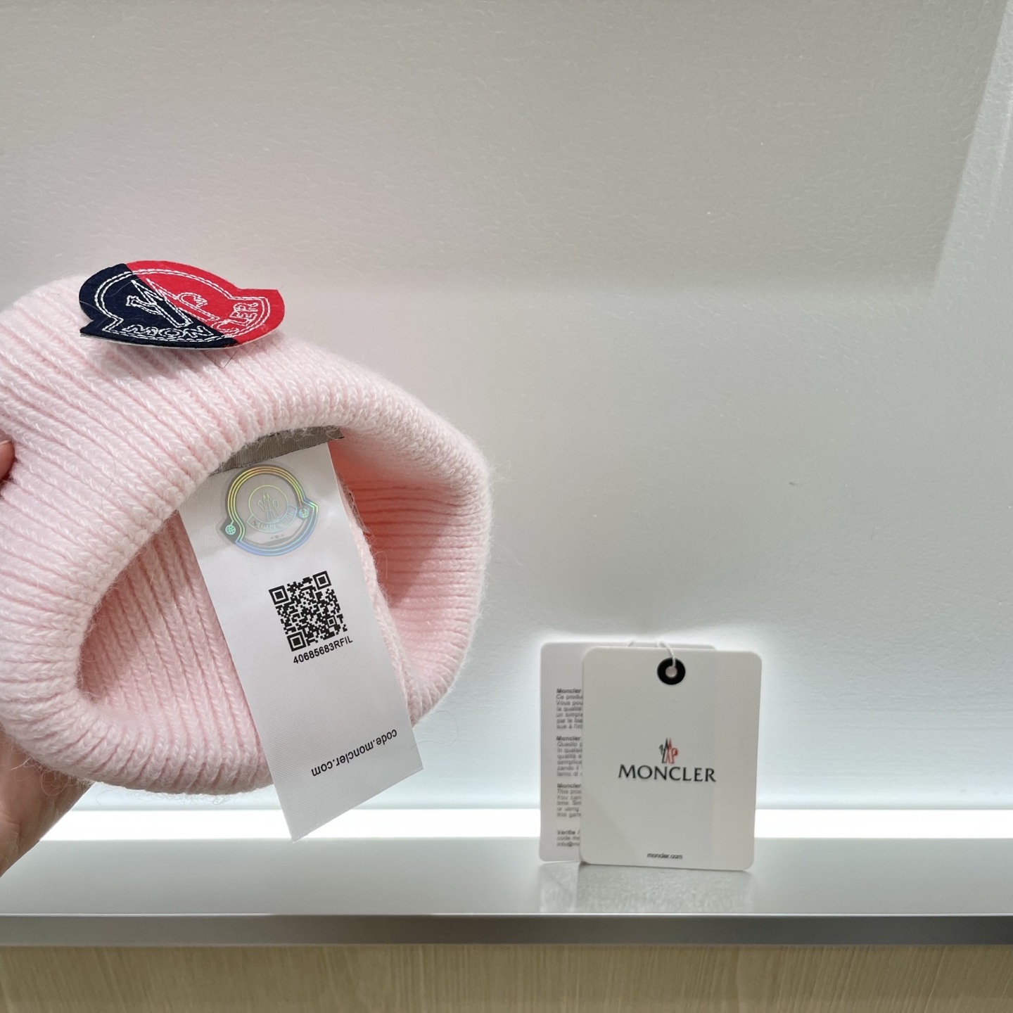 蒙口秋冬安哥拉兔毛羊毛针织厚翻边毛线帽年末重磅高颜值仙女针织帽，超仙的安哥拉兔羊毛，色系很甜美，巨百搭，