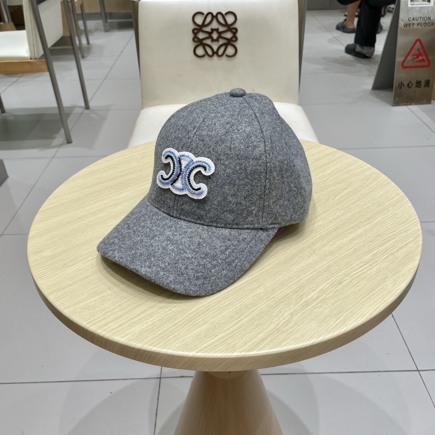CELINE 塞琳 秋冬新款 🆕 棒球帽 🧢 logo楦型 通通不一专柜热卖款完美版型，原厂品质，独家实