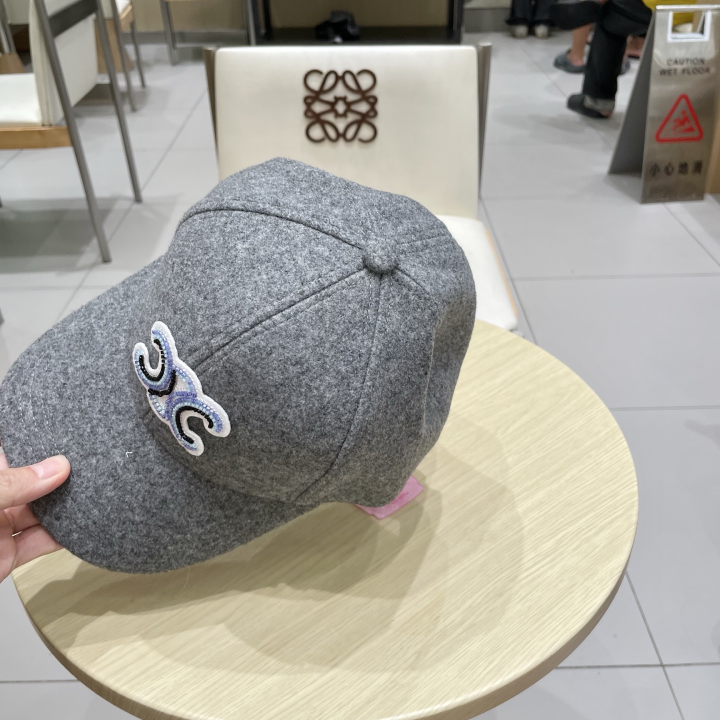 CELINE 塞琳 秋冬新款 🆕 棒球帽 🧢 logo楦型 通通不一专柜热卖款完美版型，原厂品质，独家实