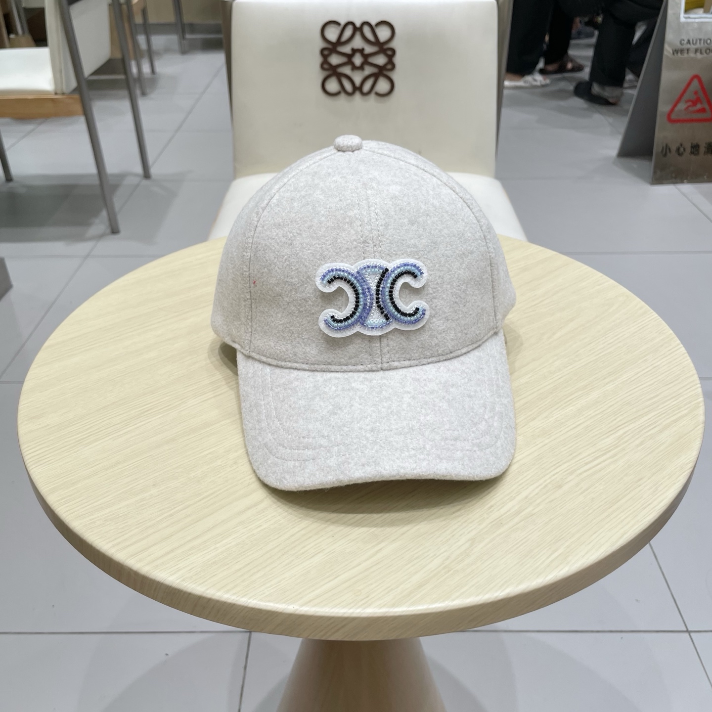 CELINE 塞琳 秋冬新款 🆕 棒球帽 🧢 logo楦型 通通不一专柜热卖款完美版型，原厂品质，独家实