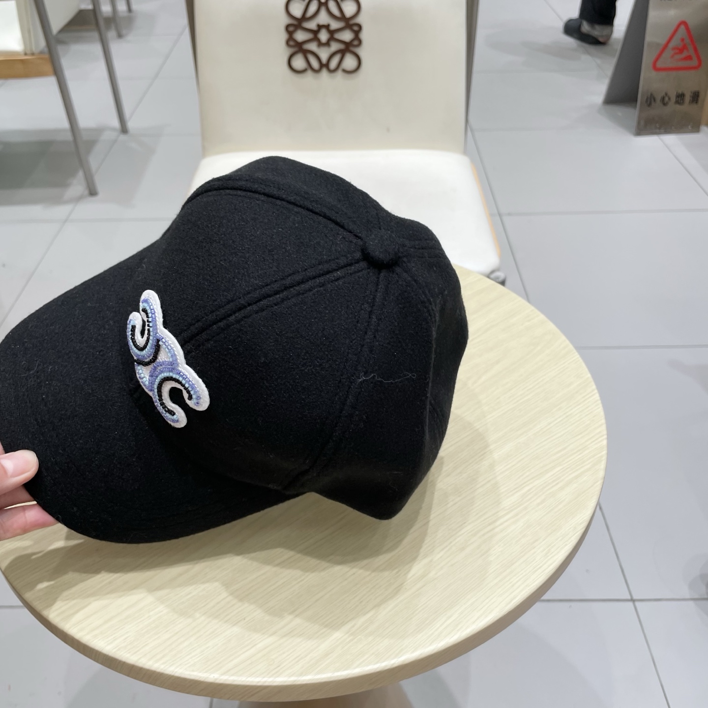 CELINE 塞琳 秋冬新款 🆕 棒球帽 🧢 logo楦型 通通不一专柜热卖款完美版型，原厂品质，独家实